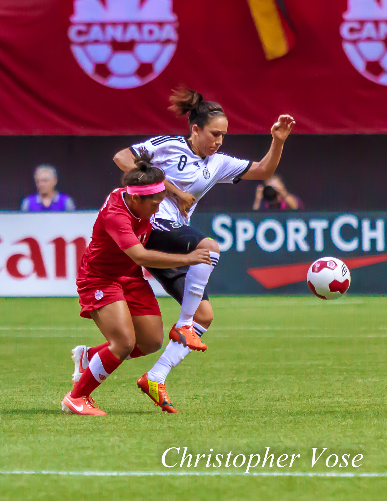 2014-06-18 Desiree Scott and Nadine Keßler.jpg