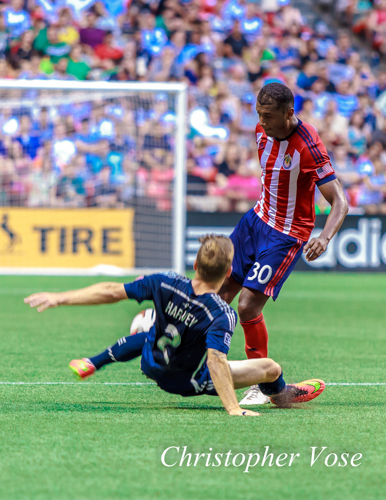 Jordan Harvey earns himself a straight red for a two-footed challenge on Oswaldo Minda.