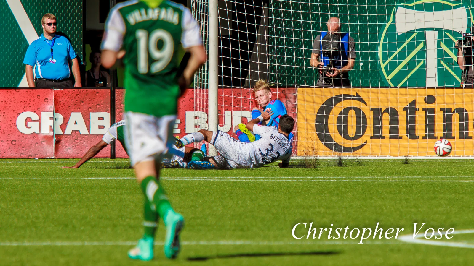 2014-09-20 Fanendo Adi's Second Goal.jpg