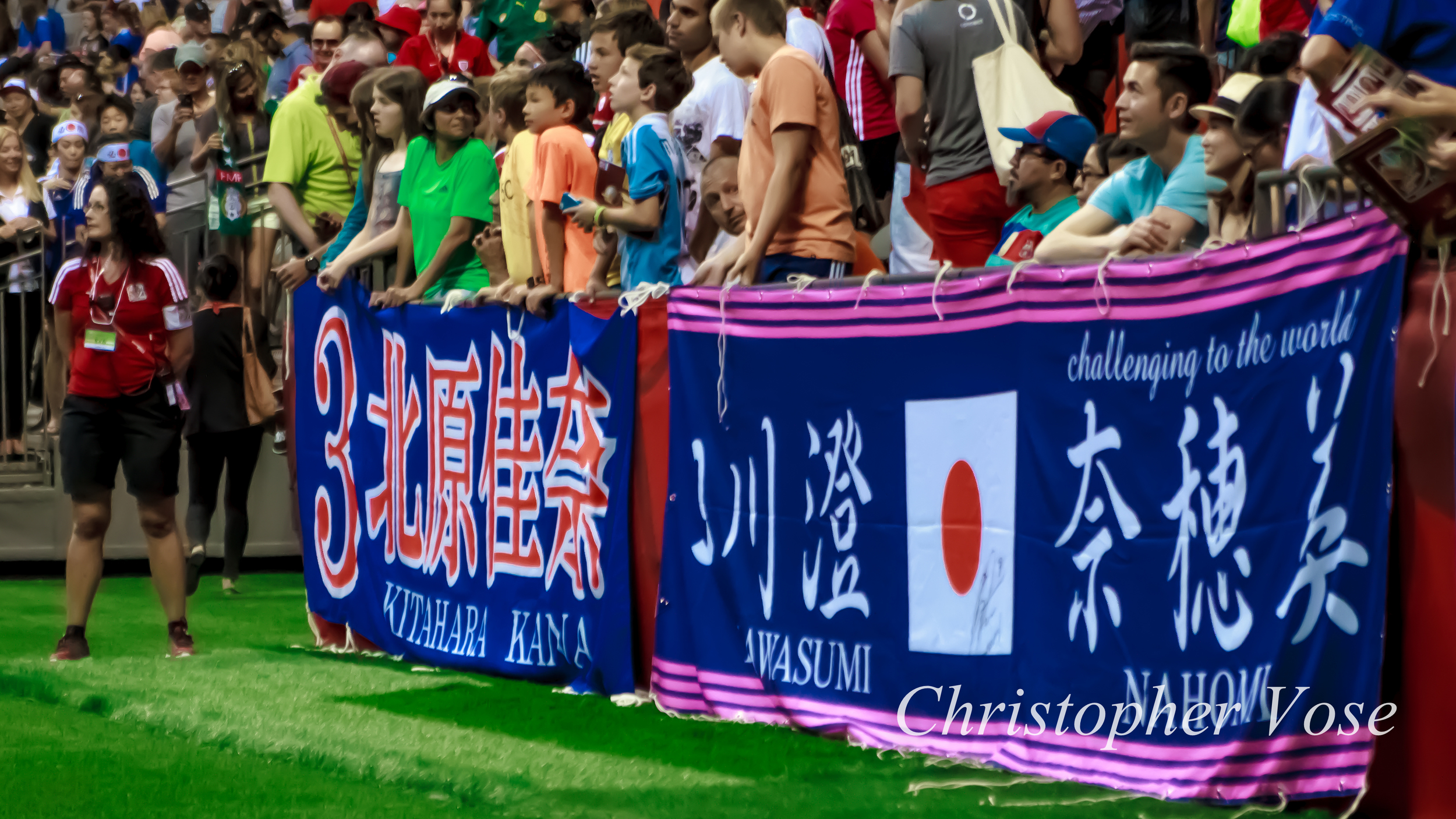 2015-06-08 Japanese Supporters 2.jpg