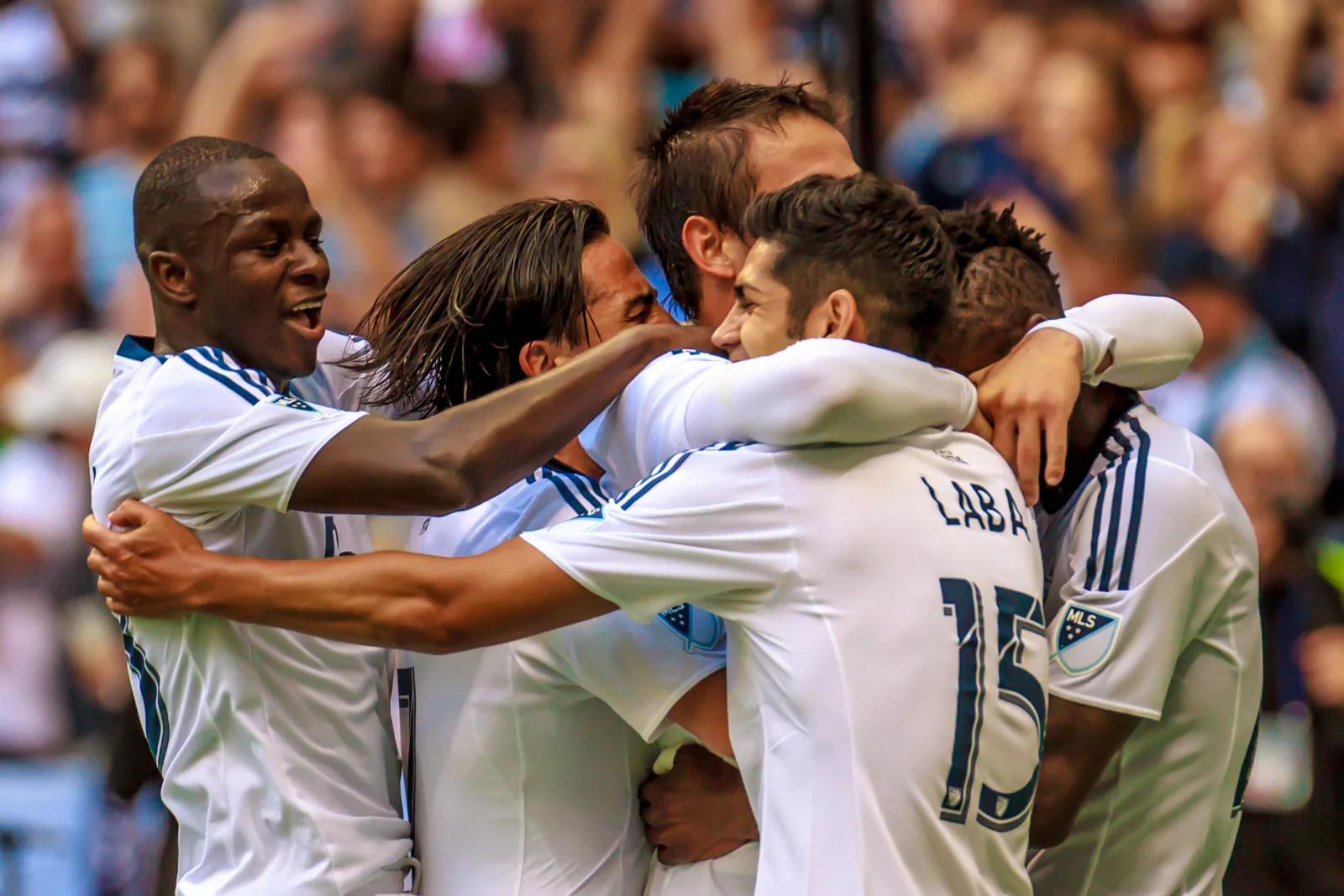 Whitecaps avalanche buries the Earthquakes