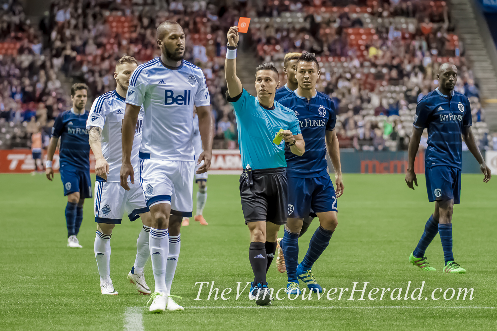 2016-04-27 Kendall Waston's Second Yellow Card.jpg