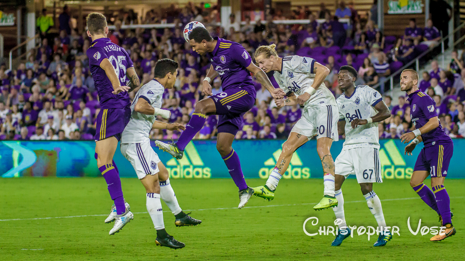 2017-08-26 Tommy Redding and Brek Shea.jpg