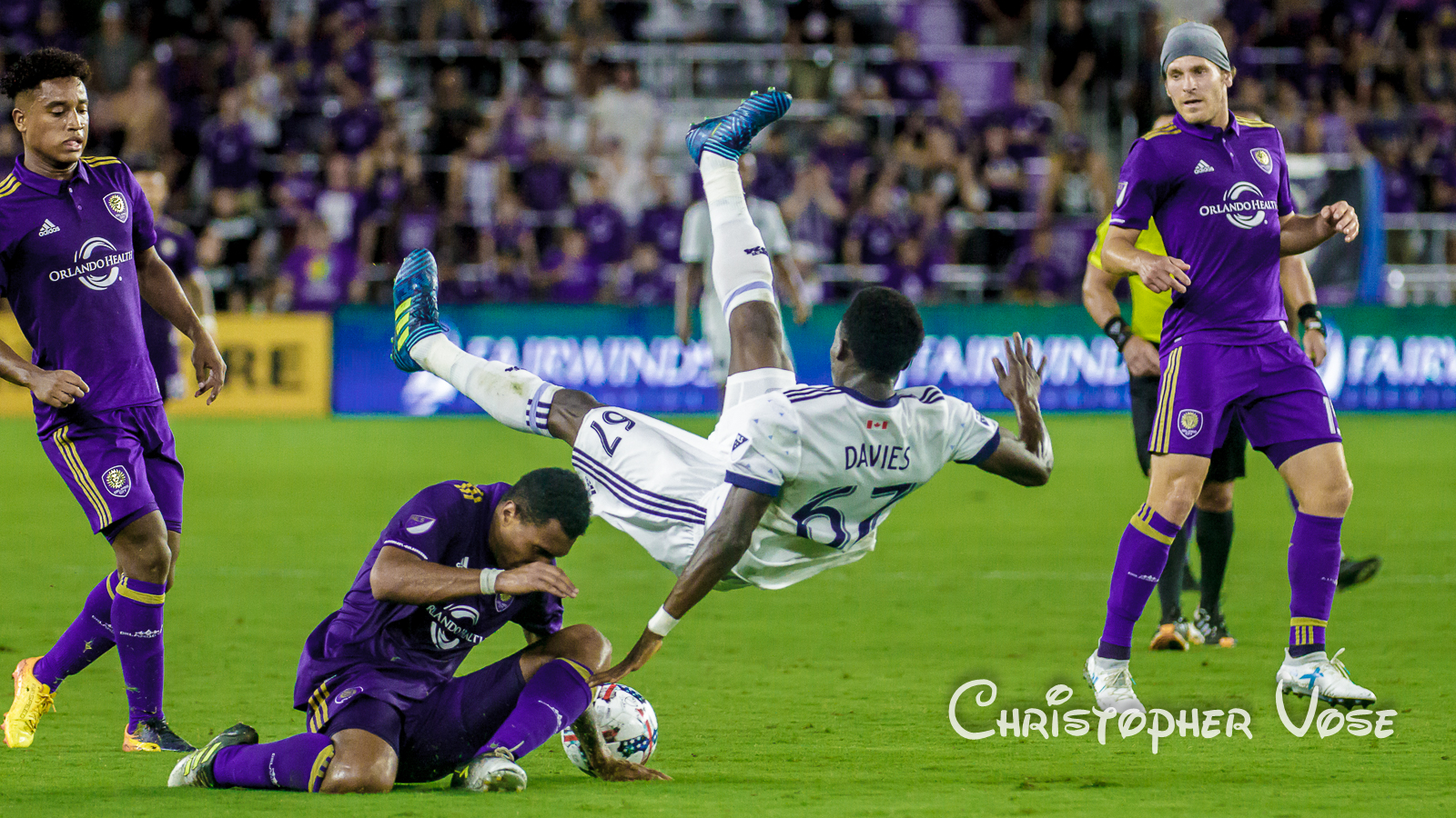 2017-08-26 Tommy Redding and Alphonso Davies.jpg