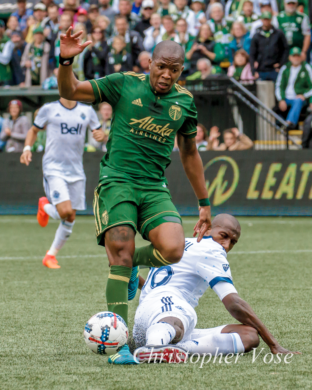 2017-10-22 Darlington Nagbe and Aly Ghazal.jpg