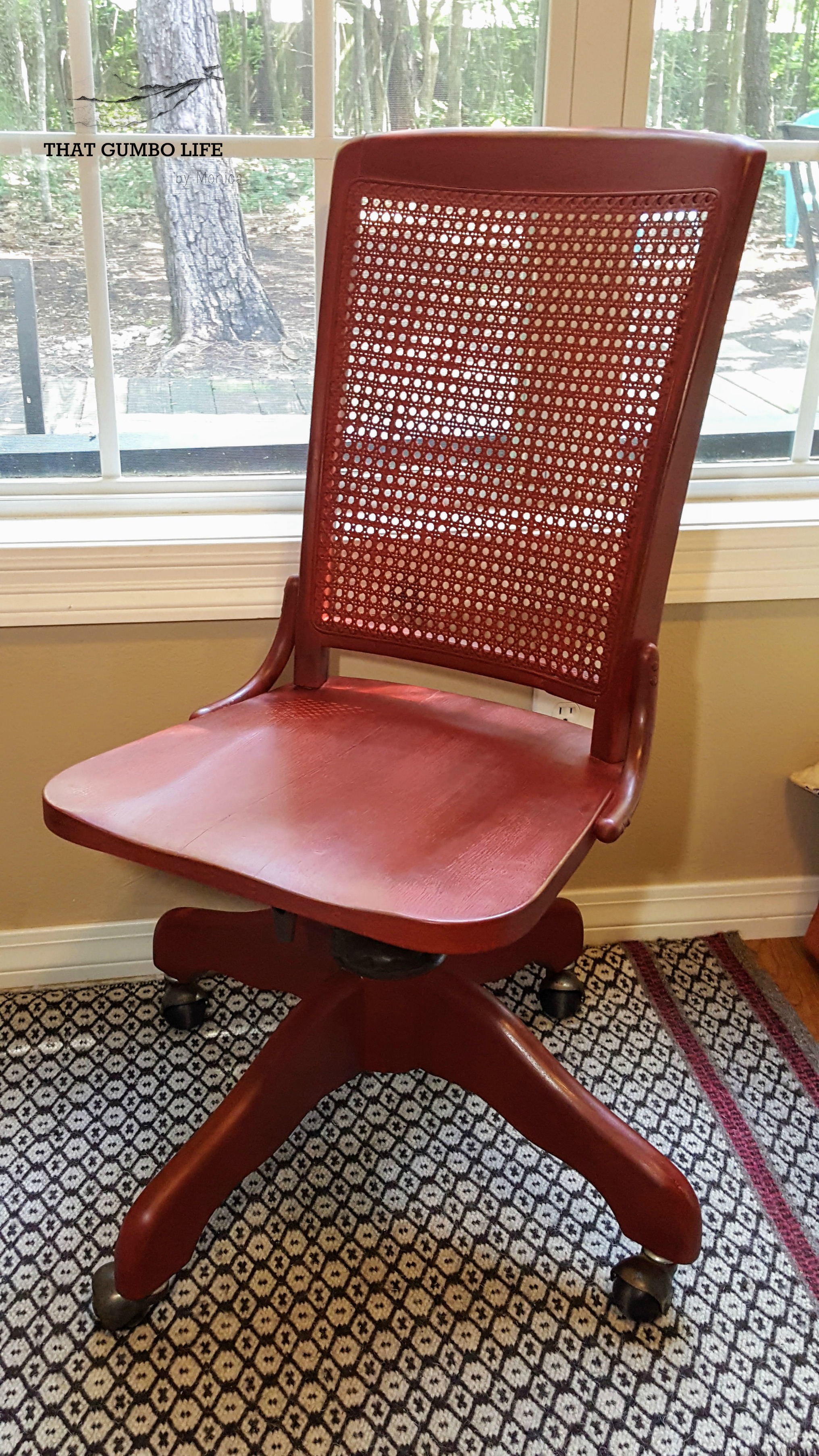 Red Bankers Chair 3.jpg