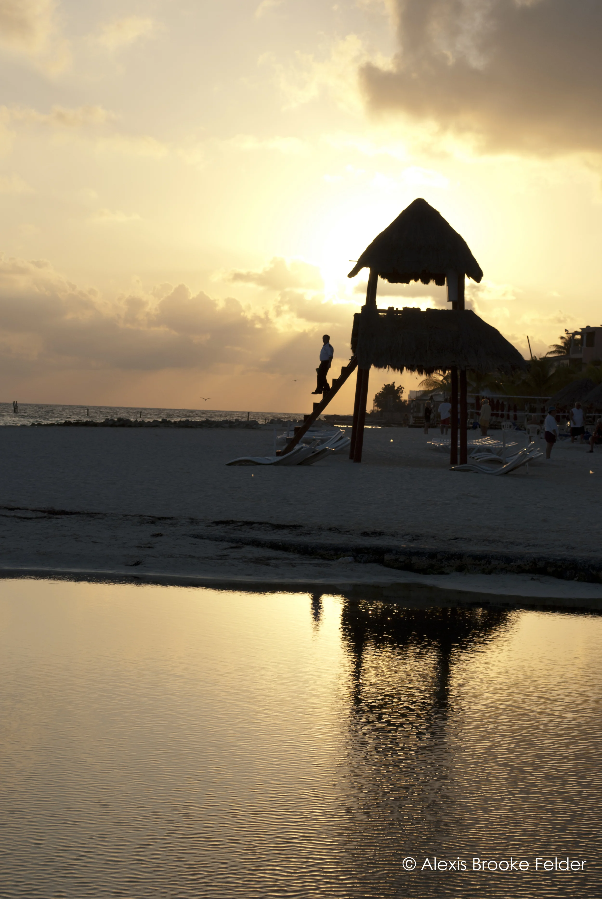 Sun Guard, Cancun
