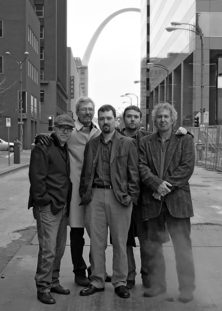 Street+Chums+bw.jpg
