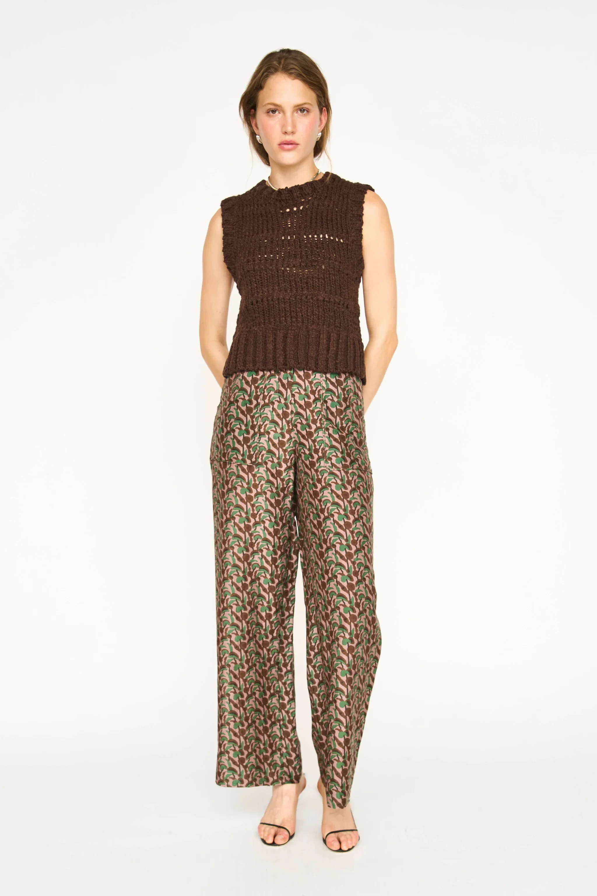 mirth_marin_pullover_vest_in_cocoa_-_1.webp