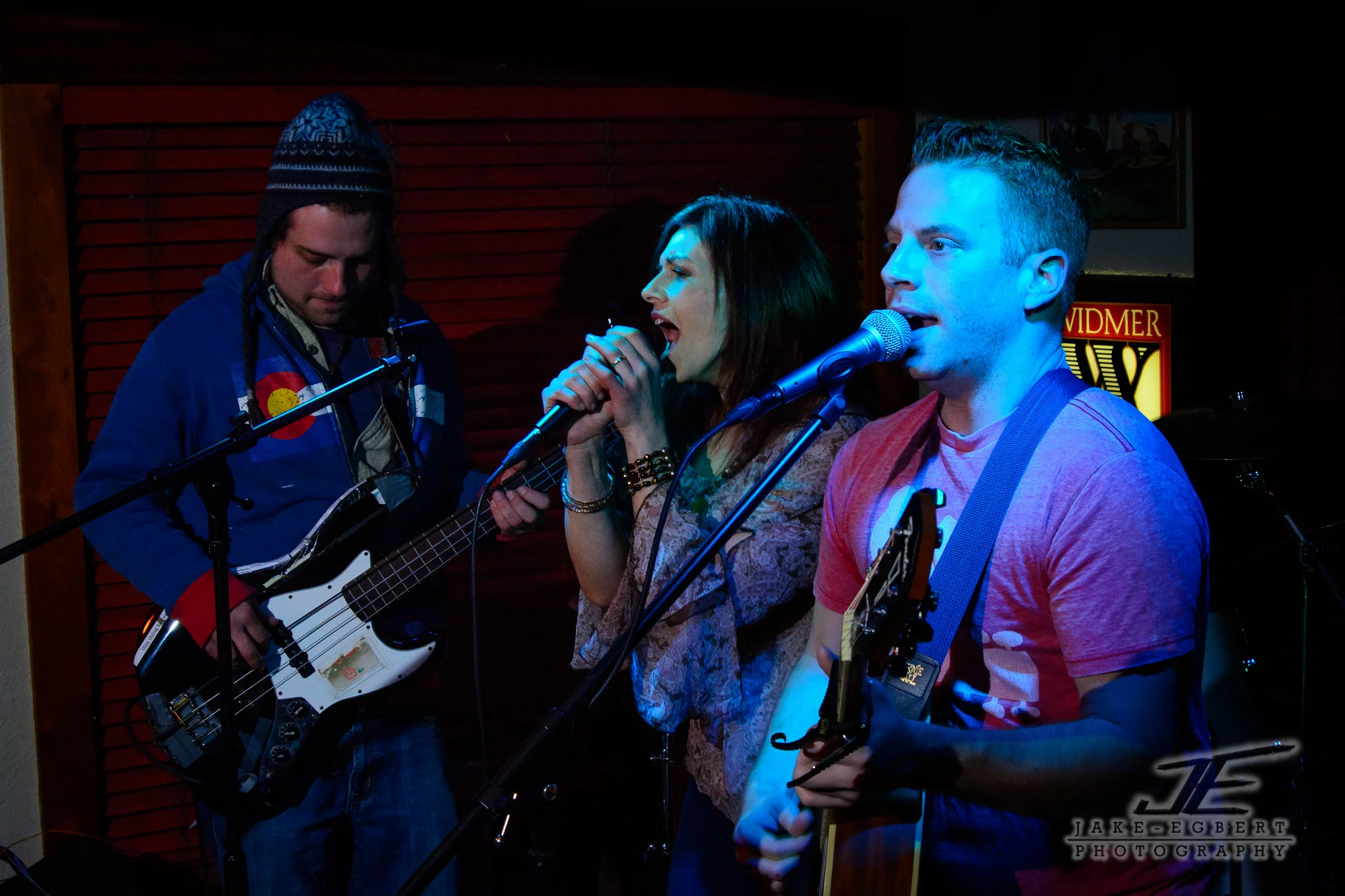 The Lovely Lost: Ross Wilson (Bass), Jo Bewley (Vocals), Michael Collins (Guitar, Vocals)