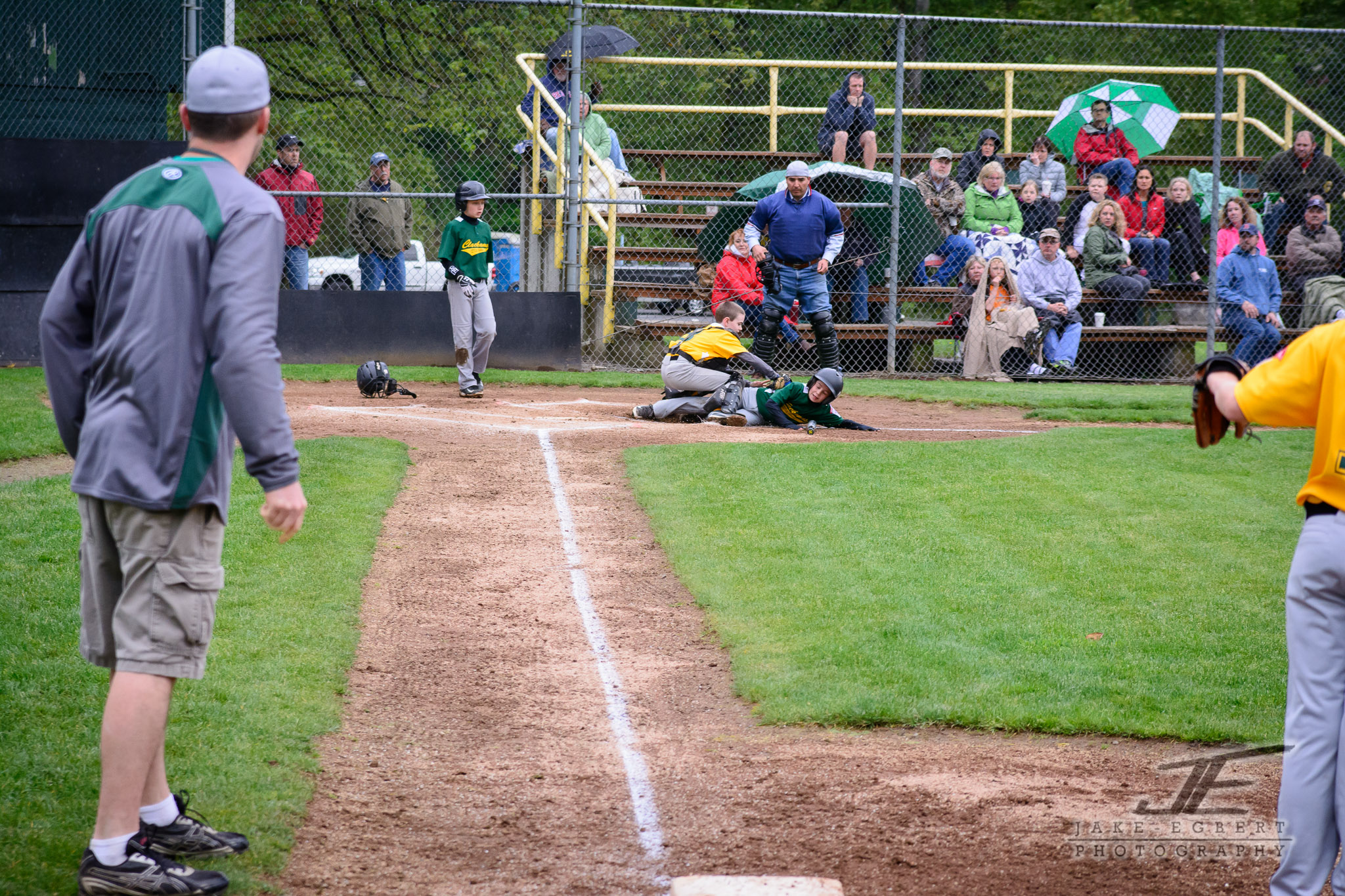 O. robbed of a run by a heads-up play by the catcher.
