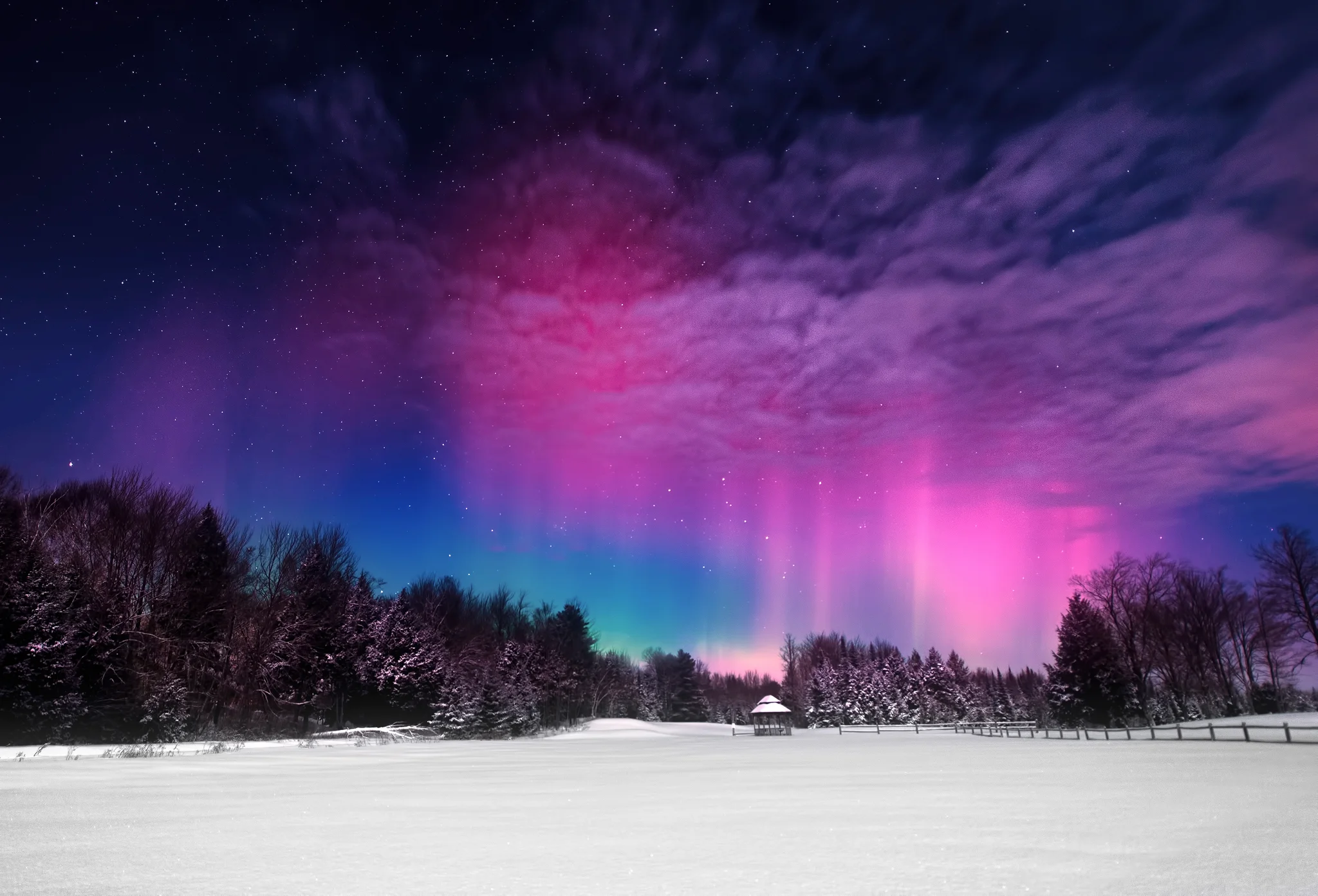 For WEB - February Aurora 2048px long edge.jpg