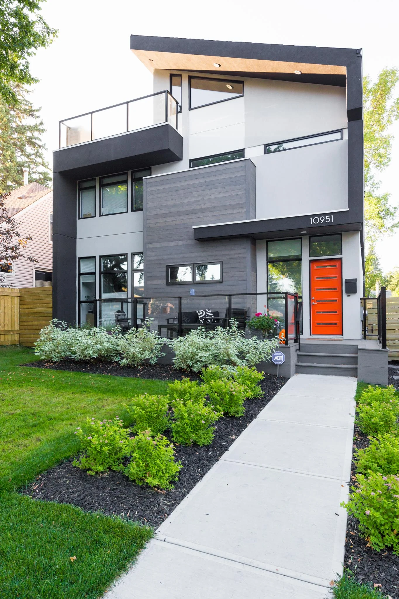 Web Res (For Social Media) Engelman Exteriors-38.jpg