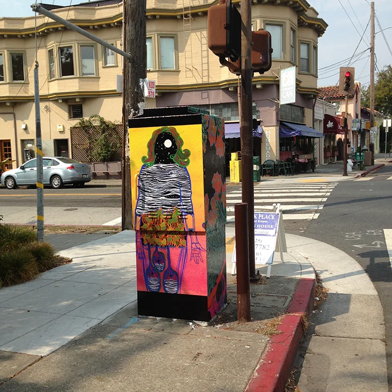 Amann Utility Box Sea Inside 72.jpg