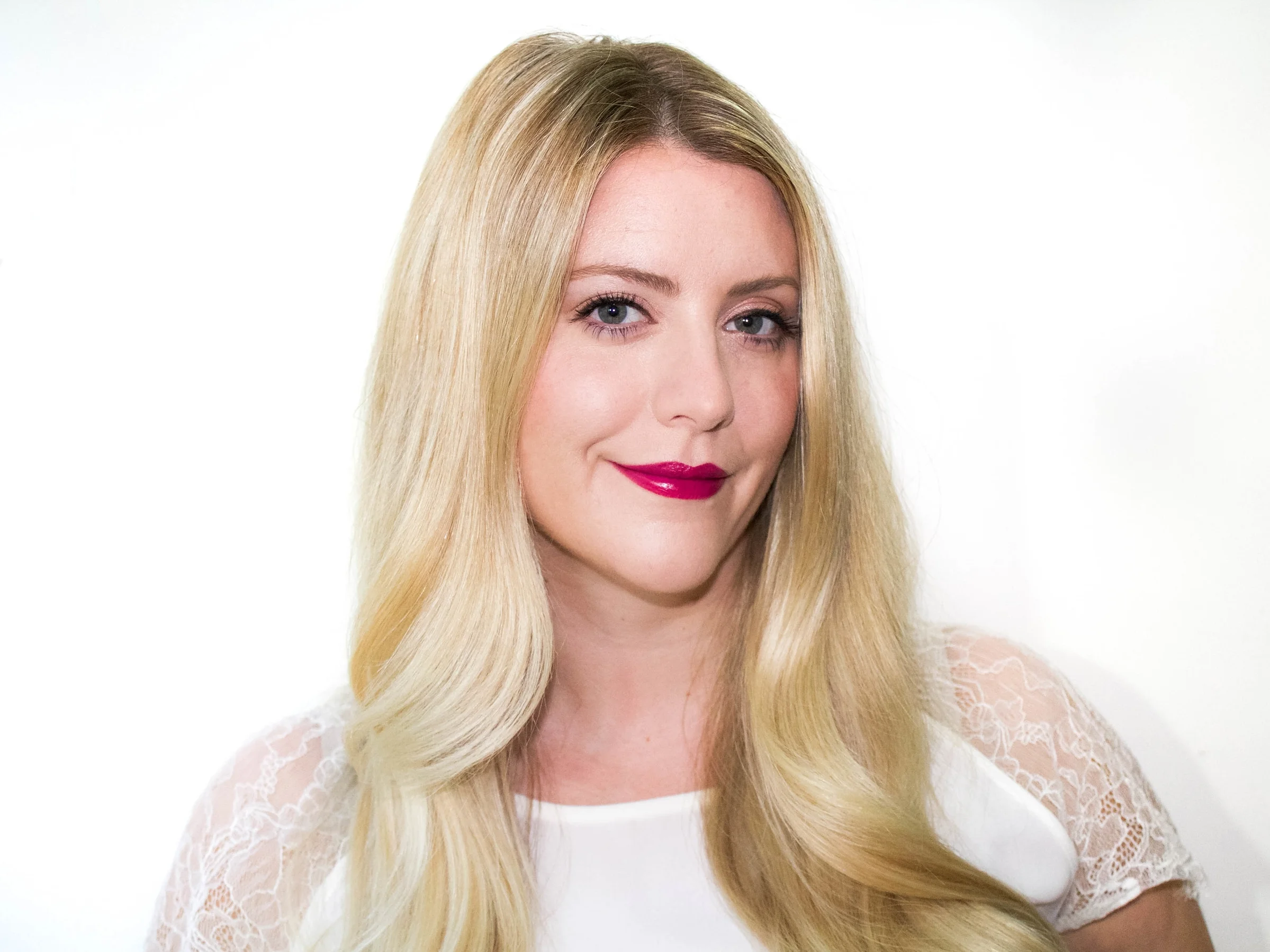 Fashion Magazine: Transitioning Your Makeup Into Fall