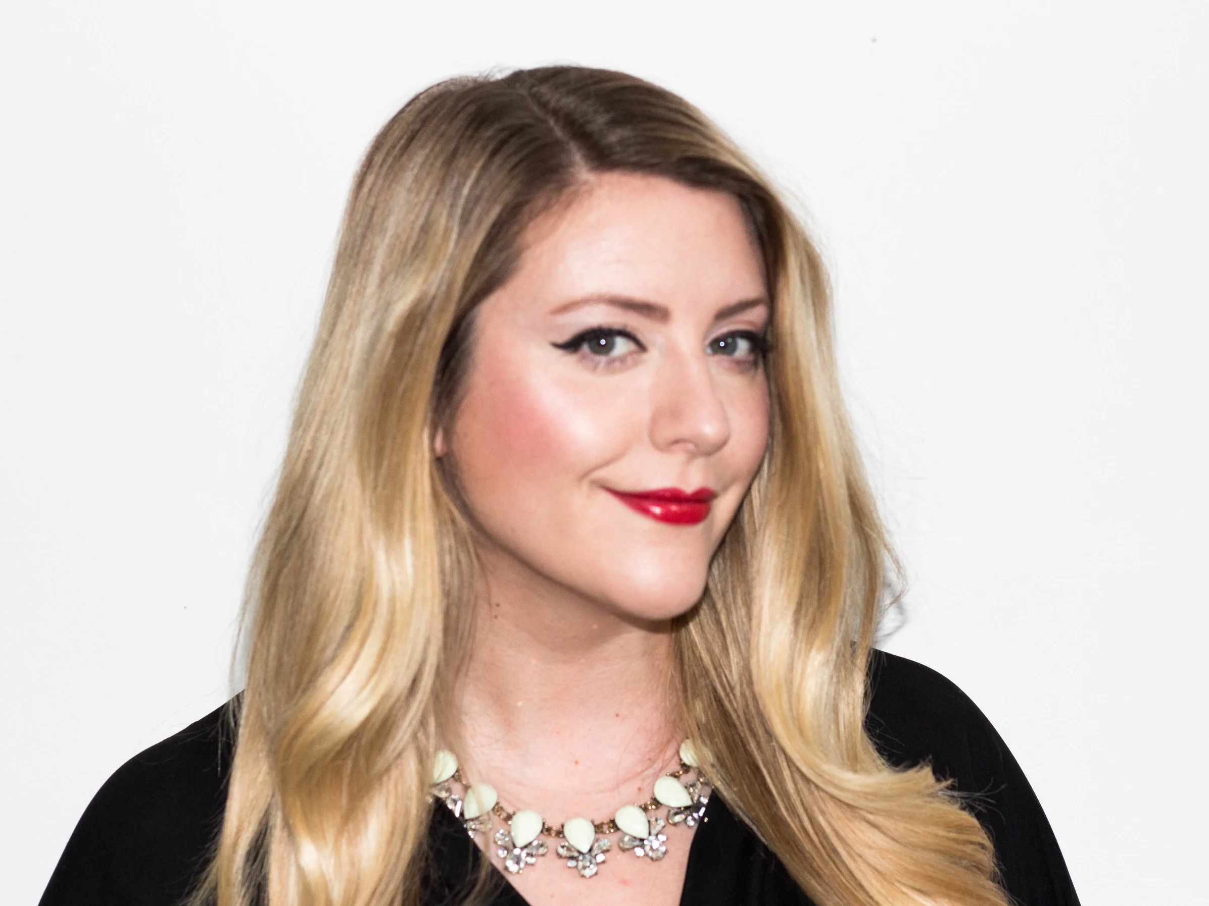 Fashion Magazine: Holiday Beauty Look