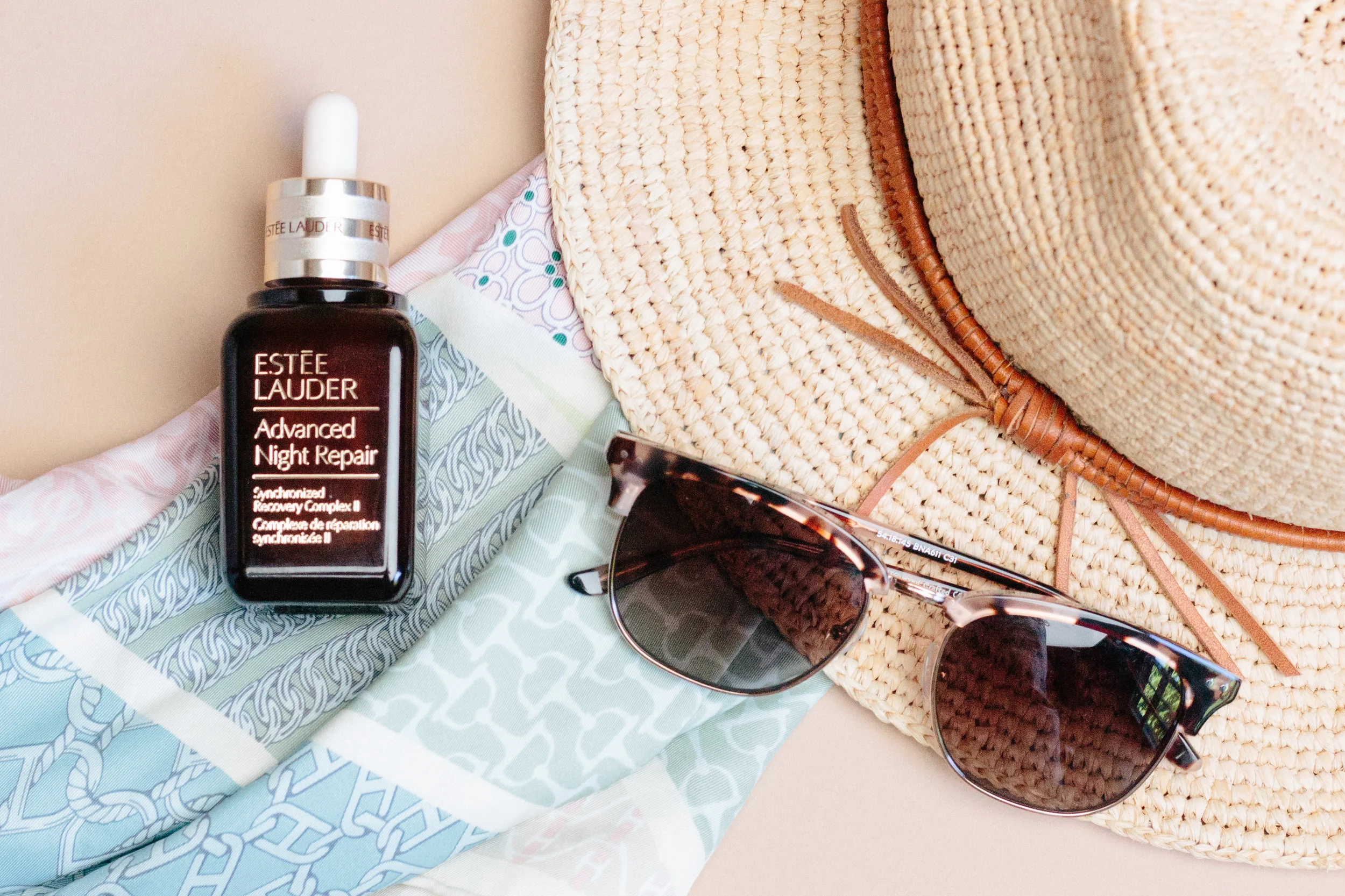 Canada 150 X Estee Lauder