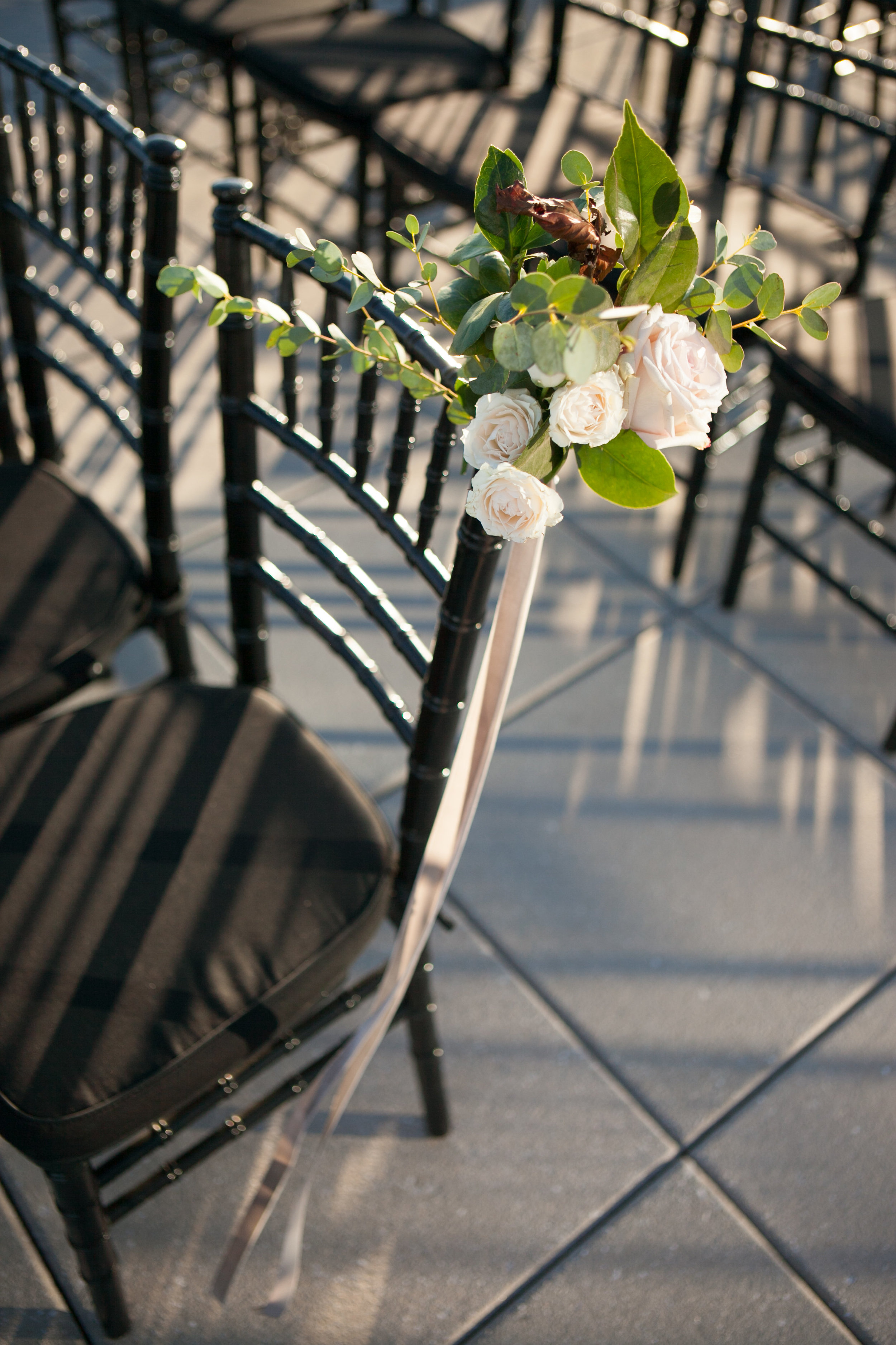 Newseum Wedding_DC Wedding Flowers by Wild Green Yonder