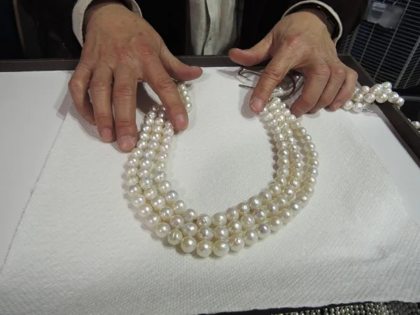 A trip to Tucson would not be complete if I didn't get pearls from my favorite pearl vender!