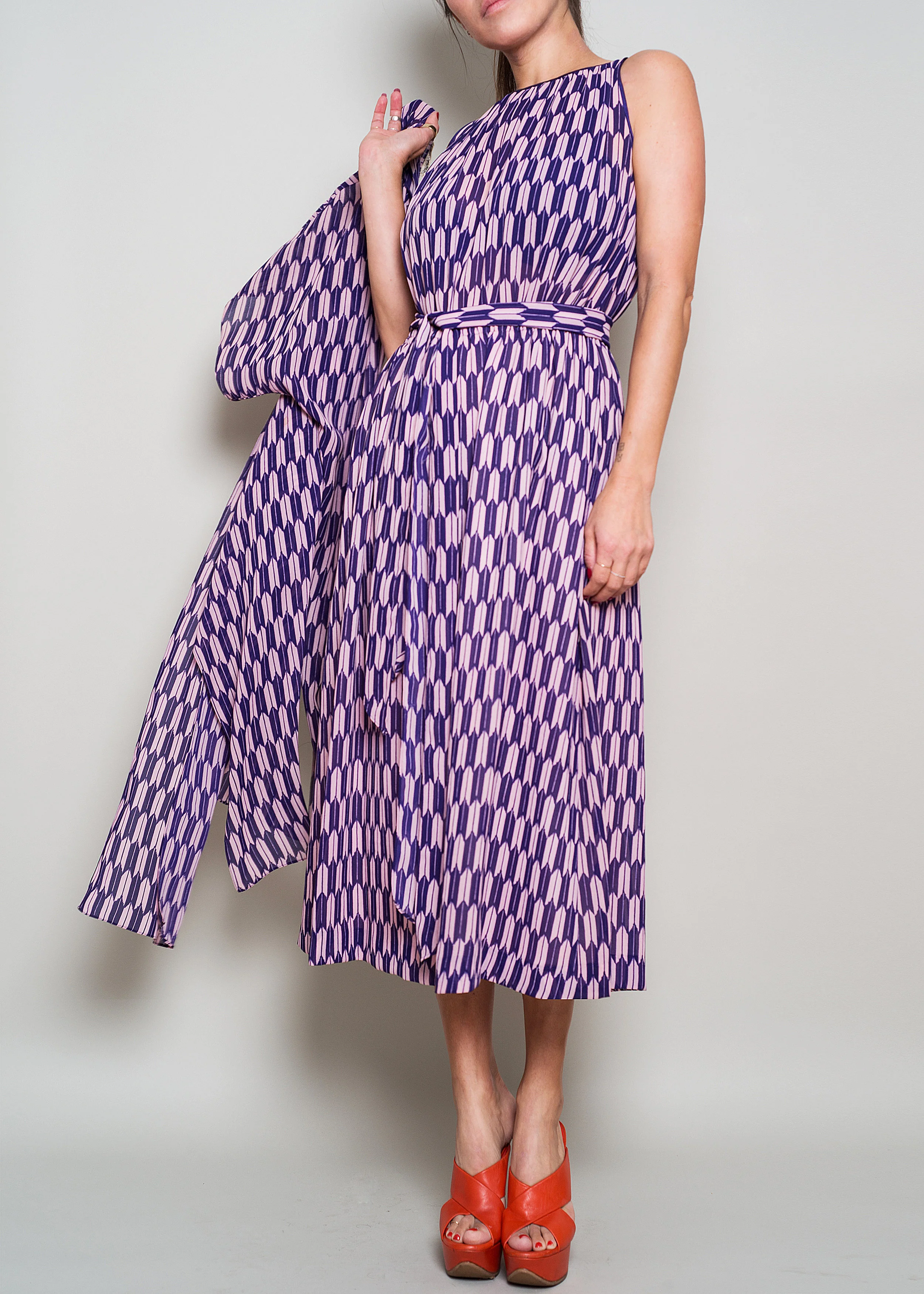 A_Part_of_the_Rest_Vintage_Hanae_Mori_Set_6.jpg