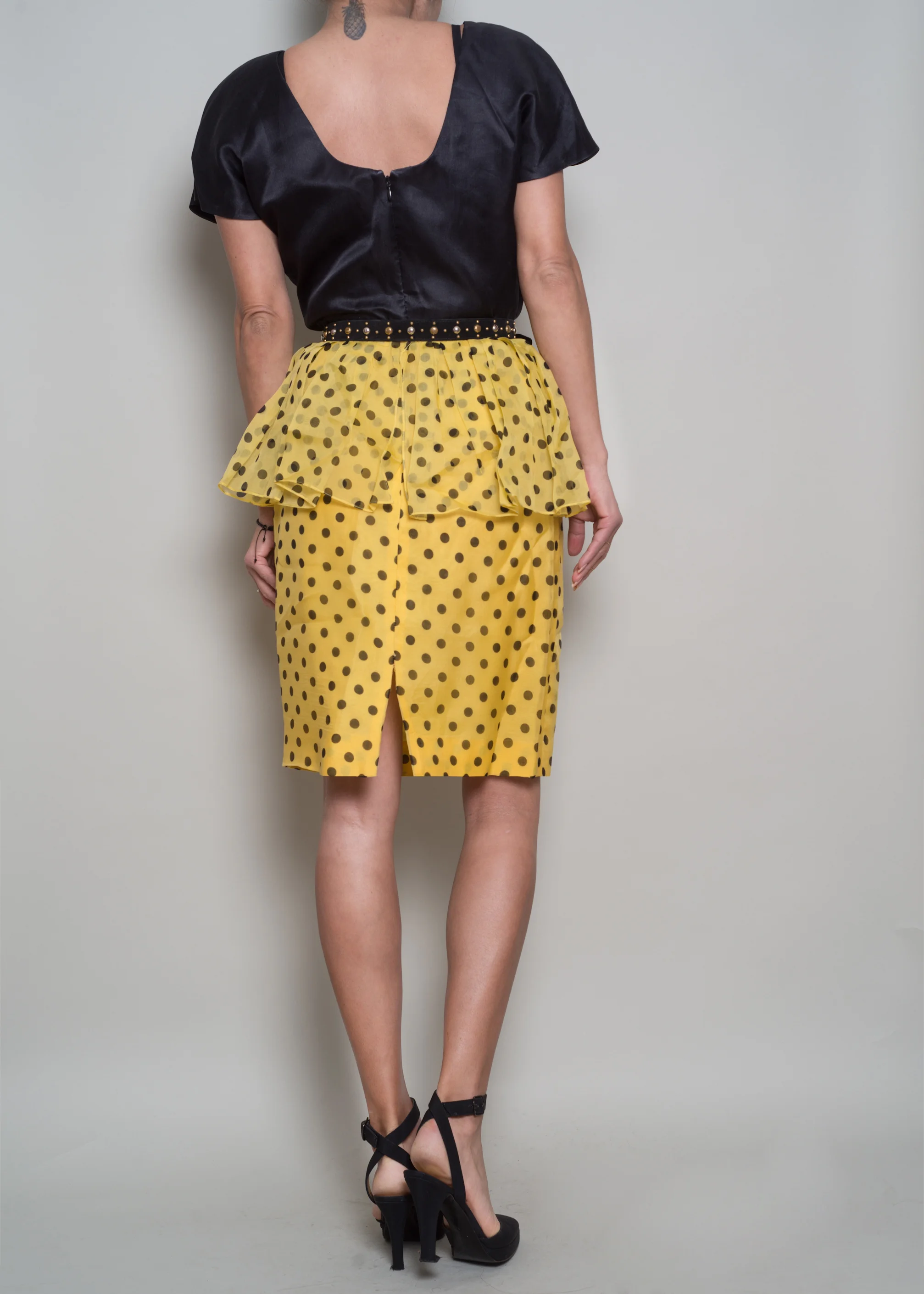 A_Part_of_the_Rest_Vintage_1980s_Designer_Christian_Dior_Polka_Dot_Yellow_Black_Dress006.jpg