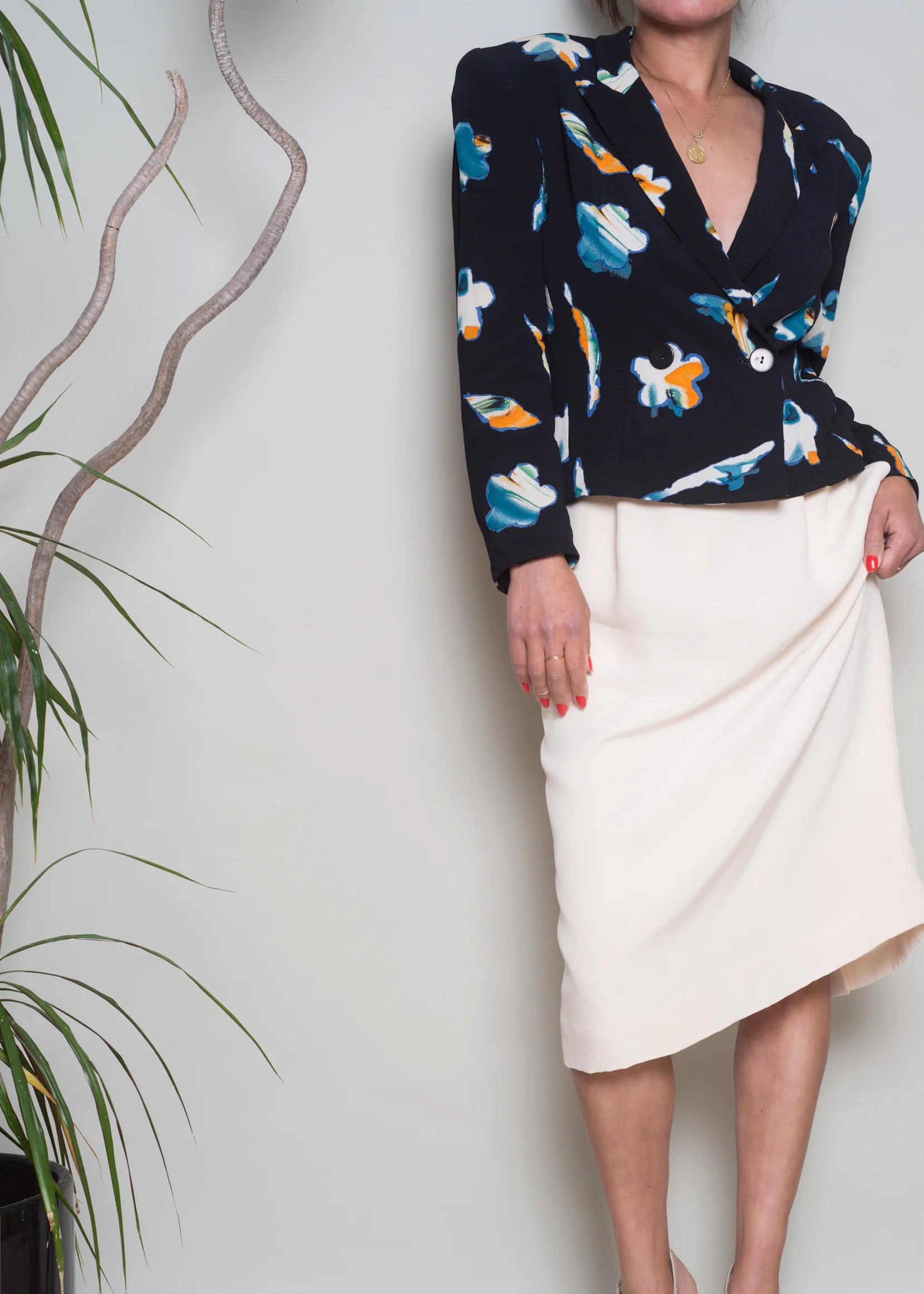 A_Part_of_the_Rest_Vintage_1990s_Krizia_Italy_Watercolor_Spring_Blazer_Top_004.jpg