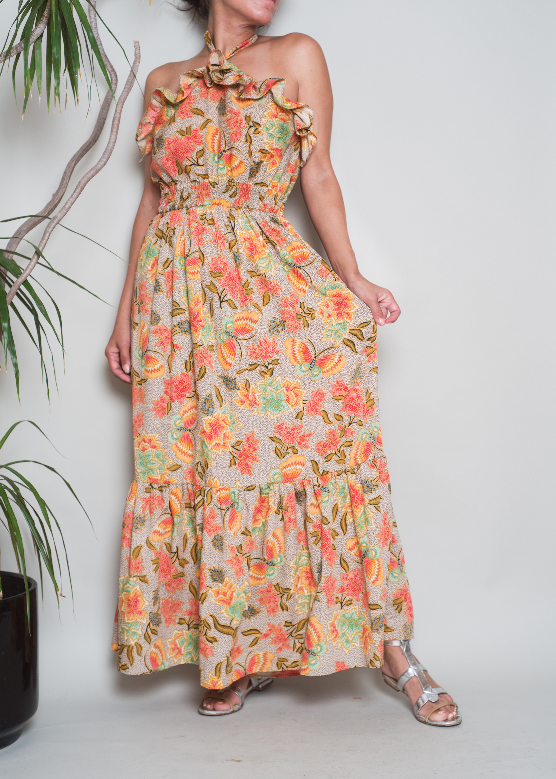 Le_Marie_Collection_Butterfly_Ruffle_Halter_Dress004.jpg