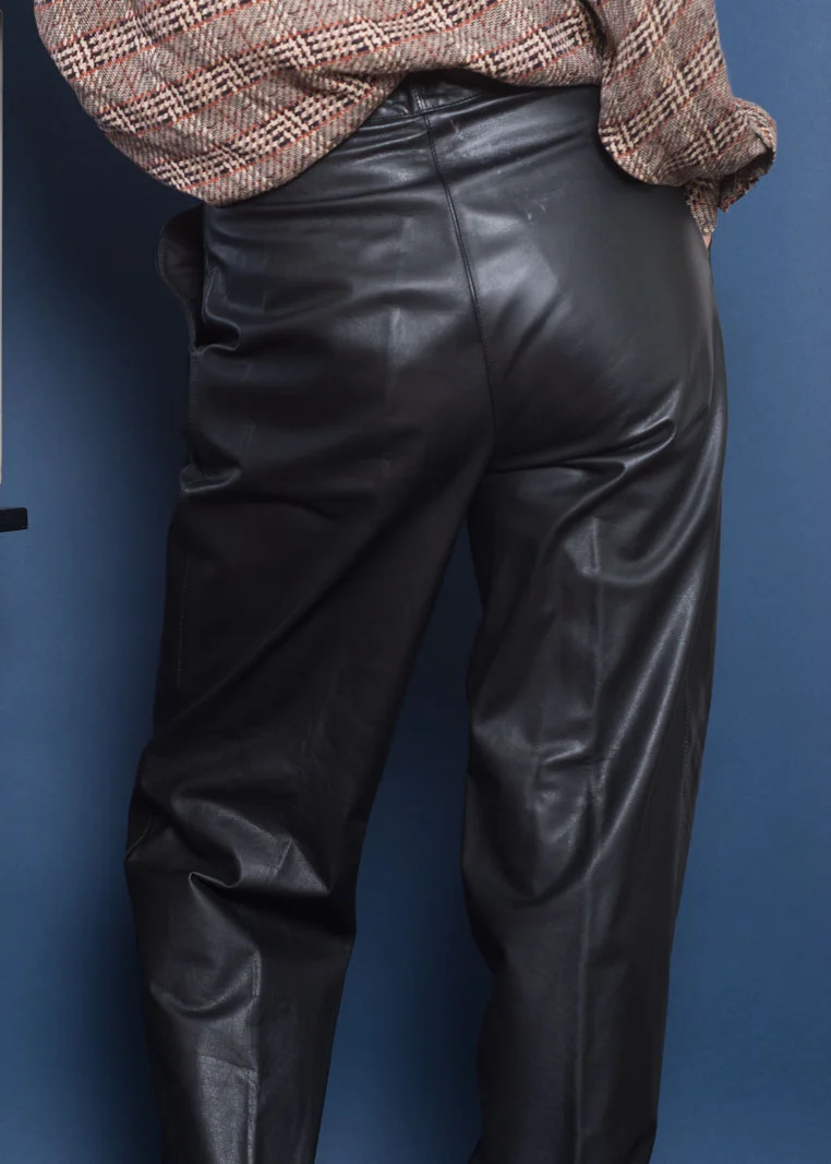 A_Part_of_the_Rest_Vintage_1980s_Complice_Leather_Pant_Plaid_Silk_Blouse_001.jpg