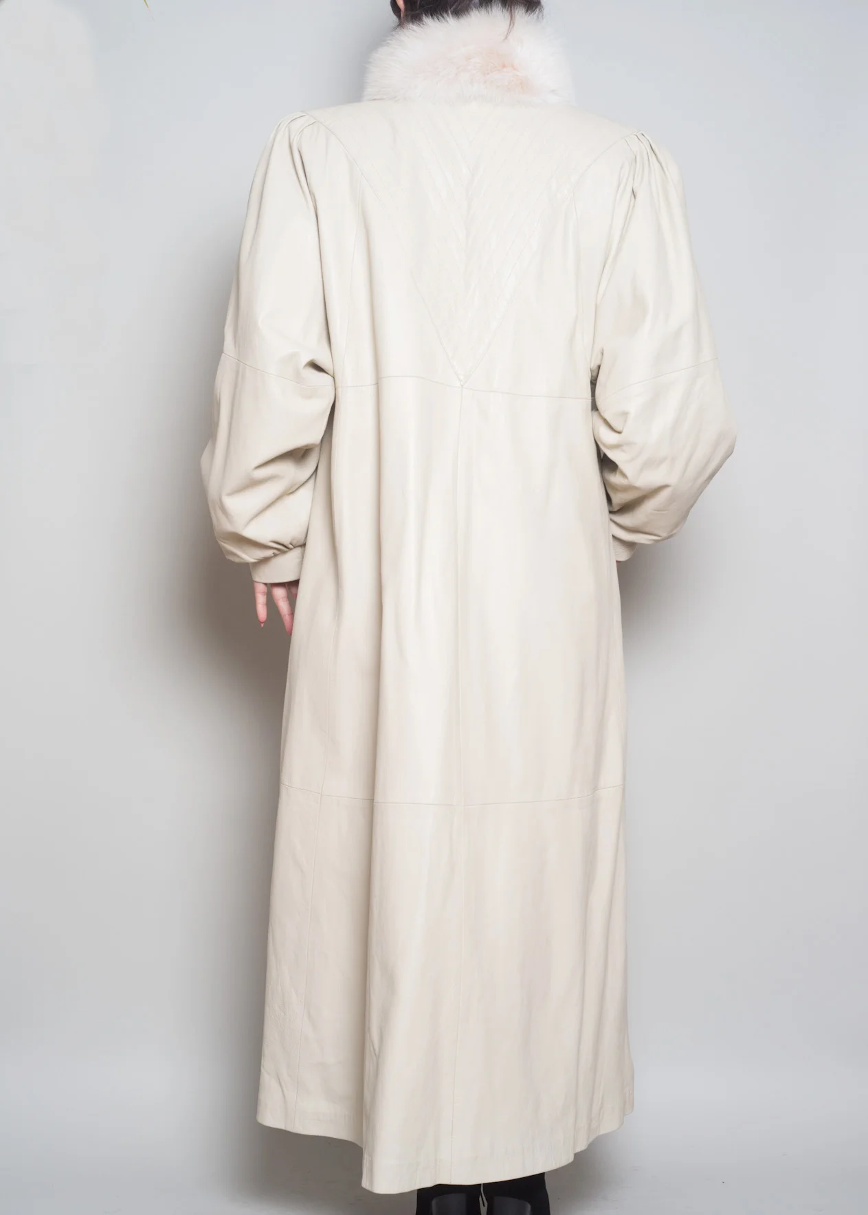 A_Part_of_the_Rest_Vintage_1970s_Donald_Brooks_Leather_Fox_Fur_Coat_Designer_001.jpg