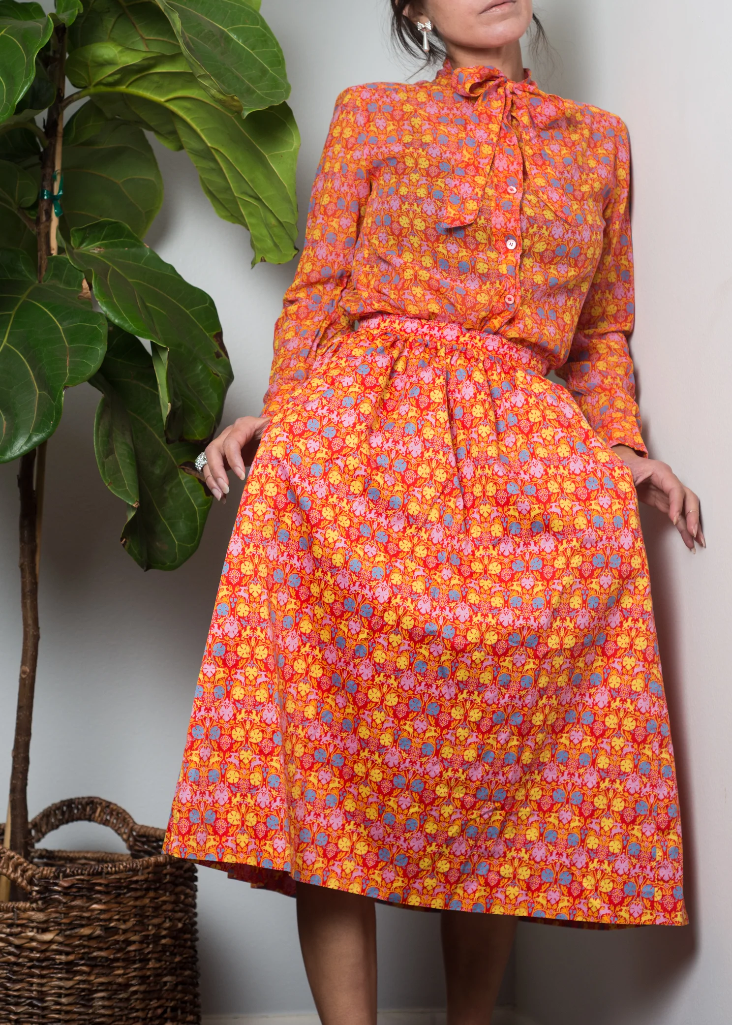 A_Part_of_the_Rest_Vintage_1970s_Printed_celine_paris_blouse_skirt_set_008.jpg