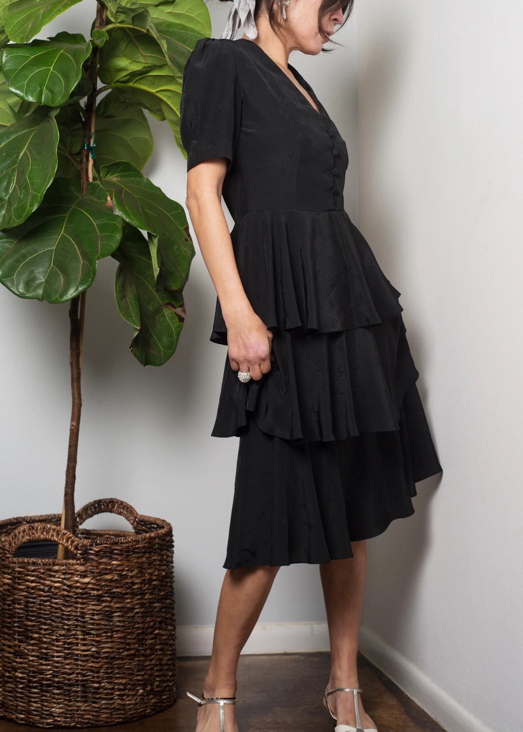 A_Part_of_the_Rest_Vintage_1980s_Hanae_Mori_Bow_Jacquard_Tiered_Dress_002.jpg