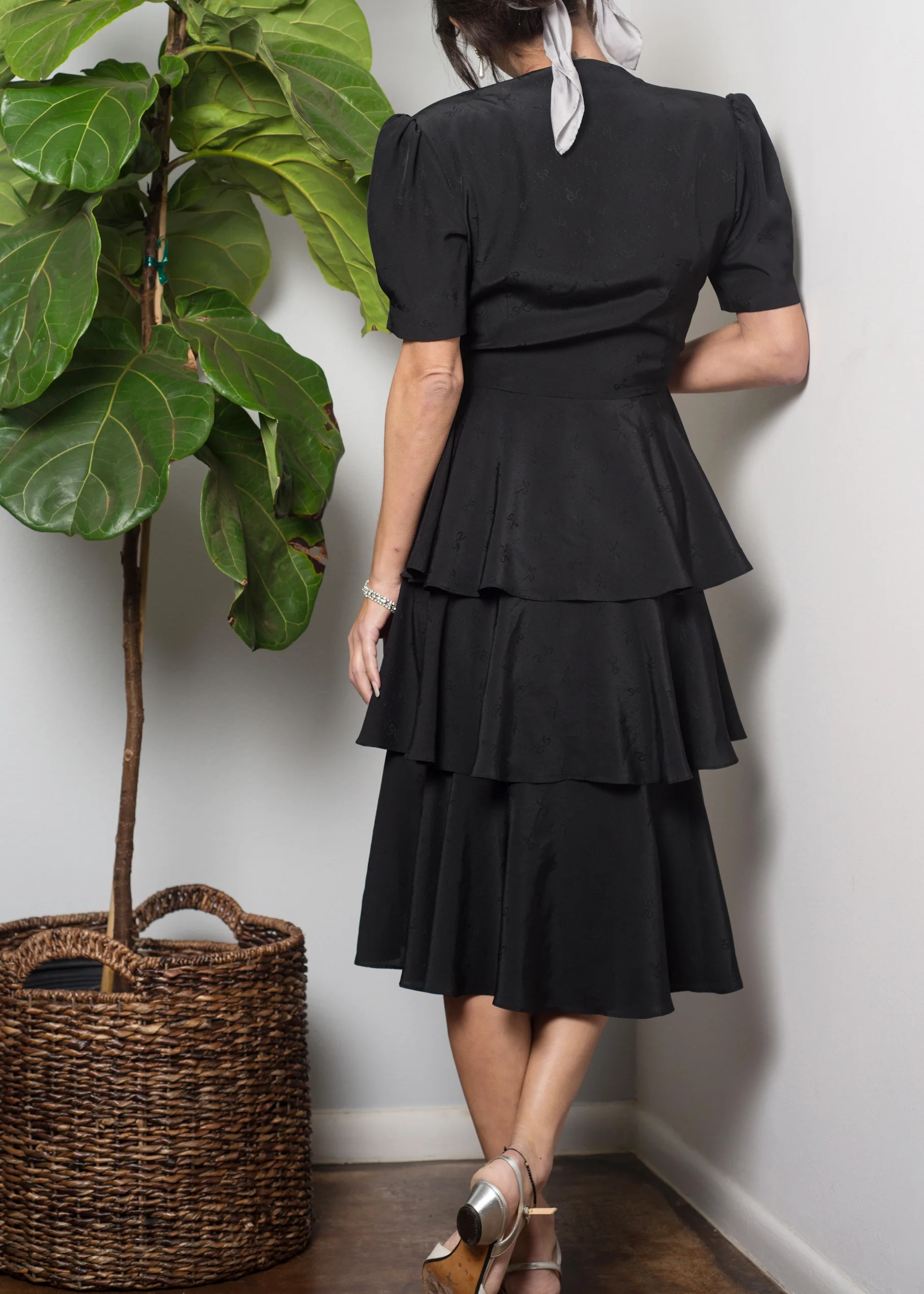 A_Part_of_the_Rest_Vintage_1980s_Hanae_Mori_Bow_Jacquard_Tiered_Dress_001.jpg