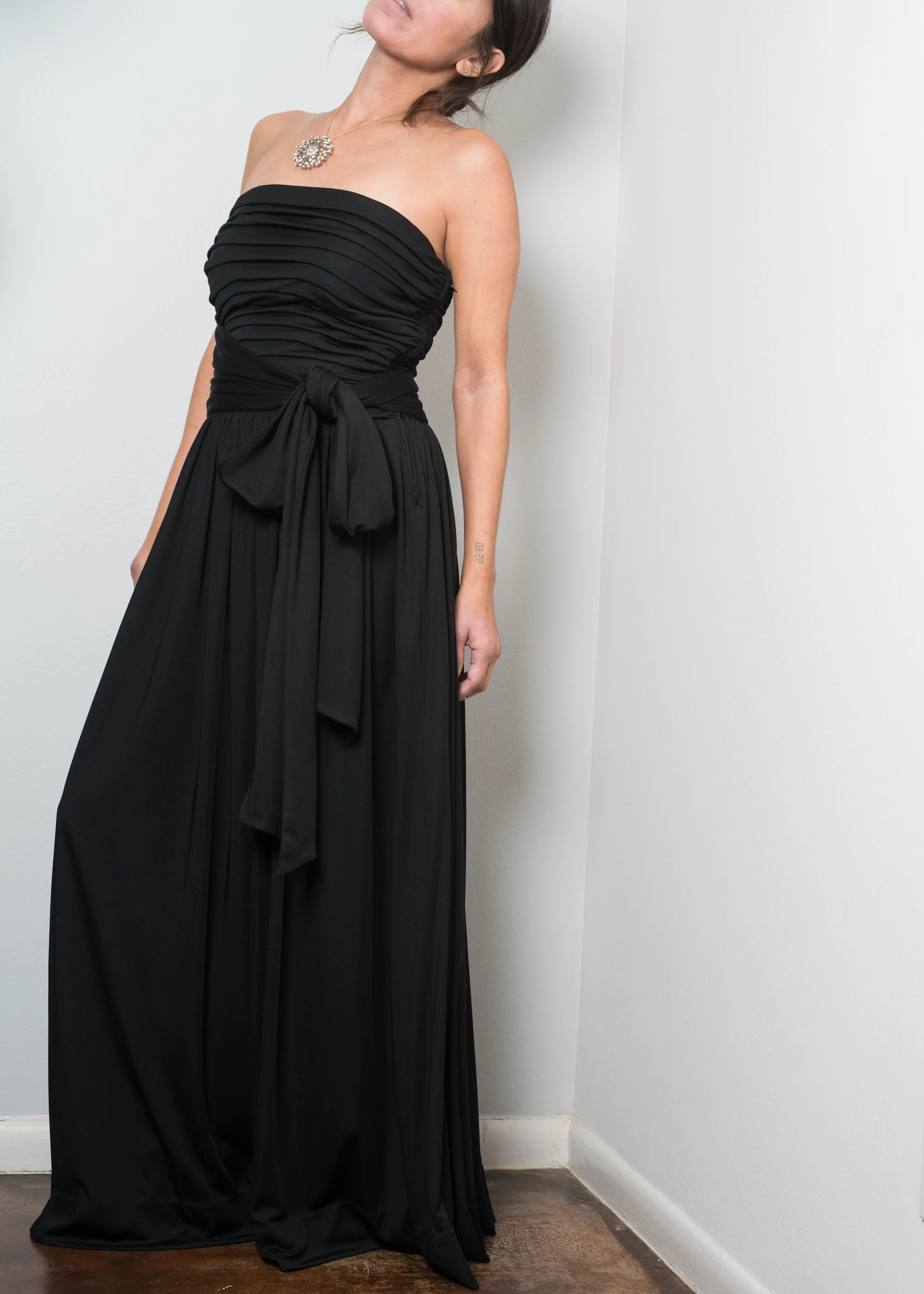 A_Part_of_the_Rest_Vintage_1970s_Rare_designer_donald_brooks_disco_jersey_maxi_dress_003.jpg