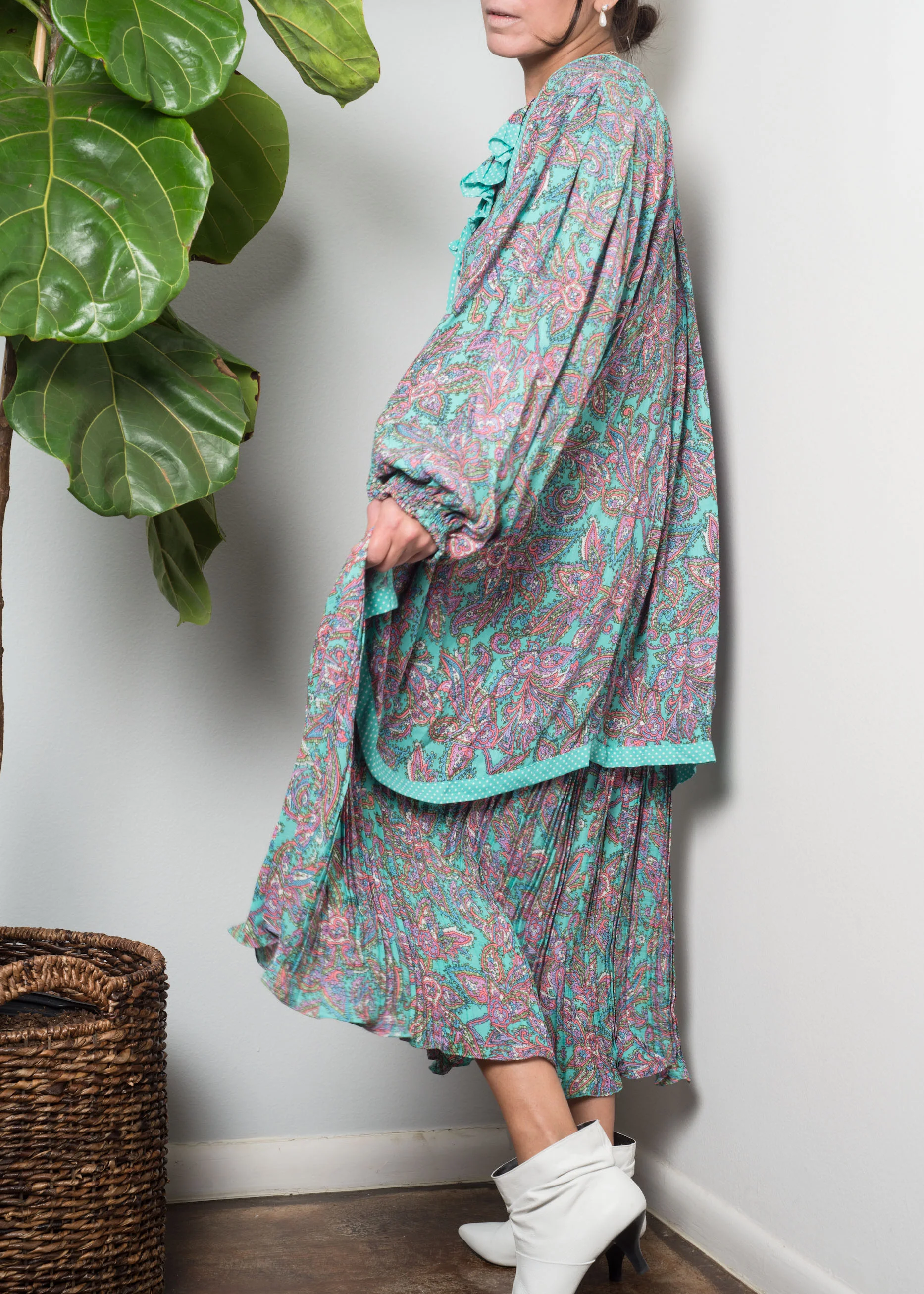 A_Part_of_the_Rest_Vintage_1980s_Diane_Freis_Paisley_Gypsy_Dress_Set_006.jpg
