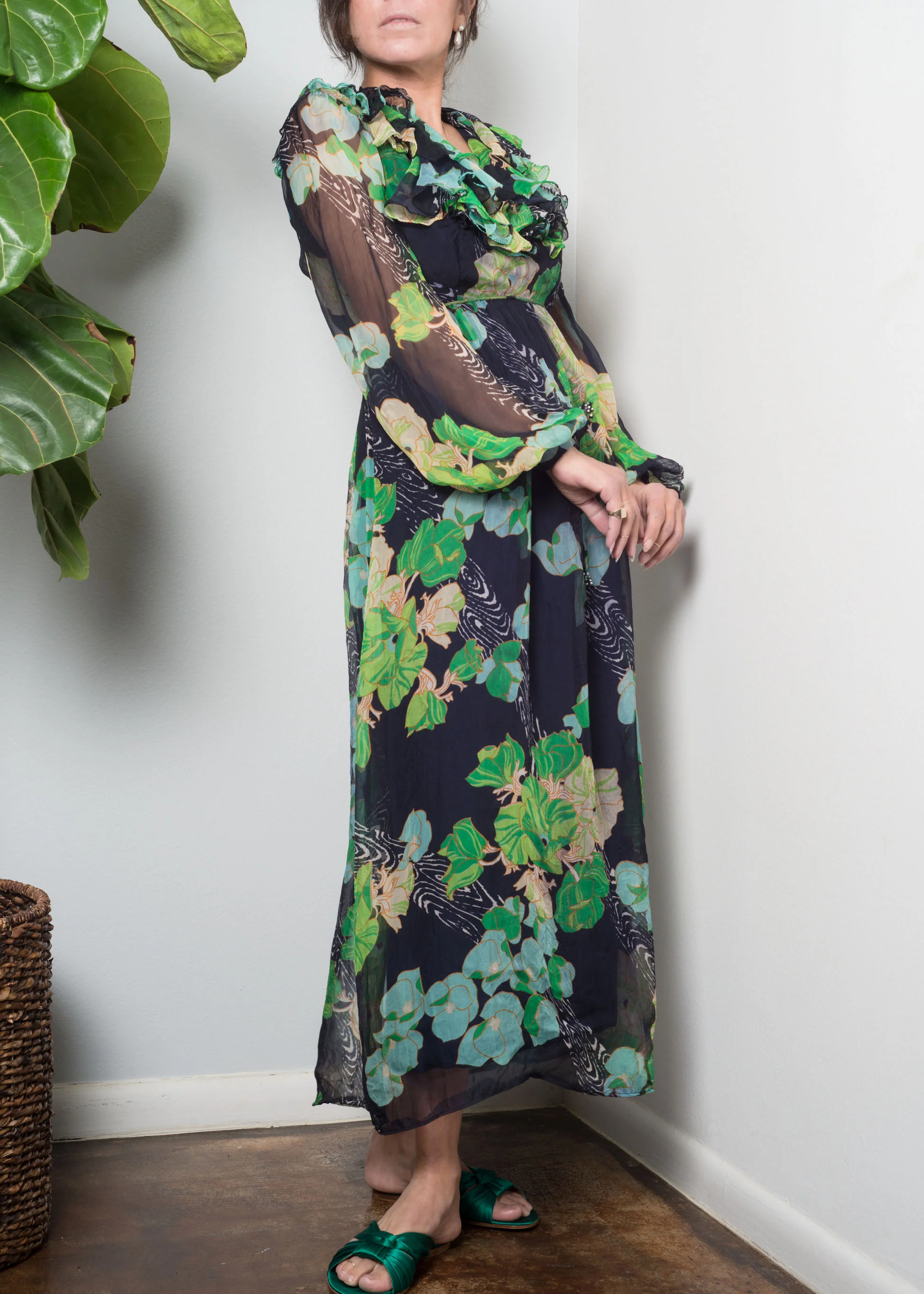 A_Part_of_the_Rest_Vintage_1970s_Geoffrey_Beene_Floral_Chiffon_Ruffle_Midi_006.jpg