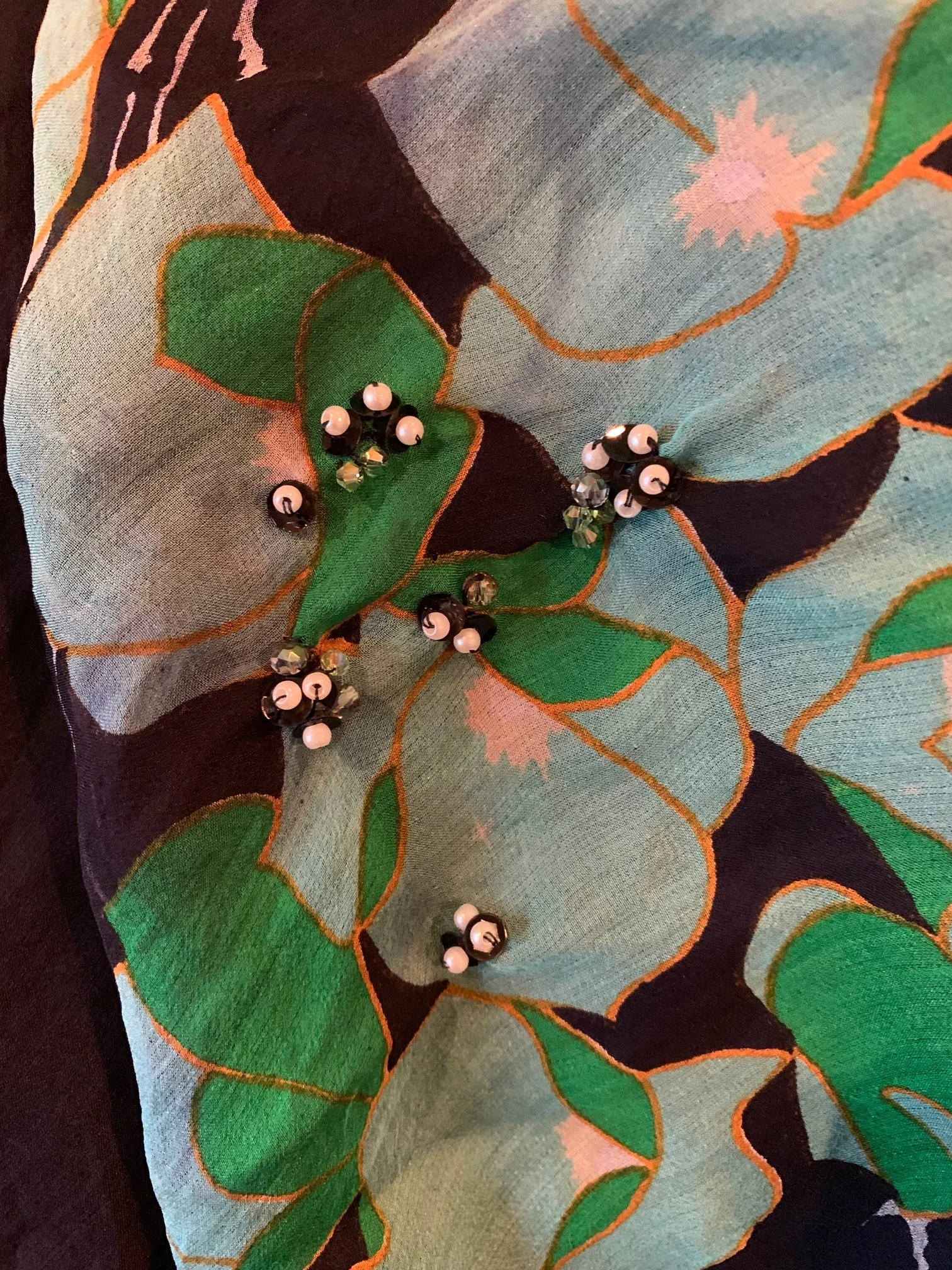 A_Part_of_the_Rest_Vintage_1970s_Geoffrey_Beene_Floral_Chiffon_Ruffle_Midi_fabric_detail_1.jpg