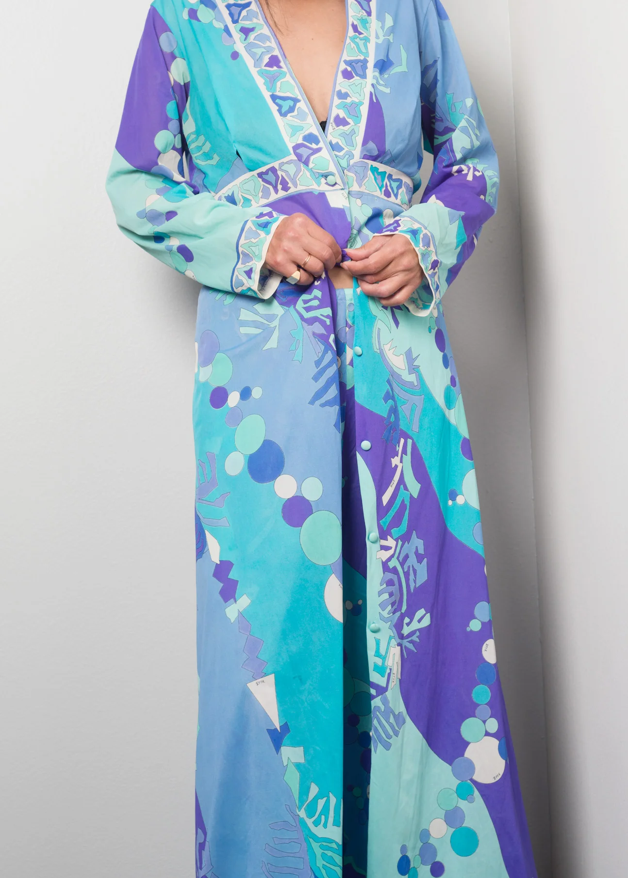 A_Part_of_the_Rest_Vintage_1960s_Emilio_Pucci_Formfit_Rogers_Original_Robe_Lounge_Pant_Ensemble_Set_Blue_007.jpg