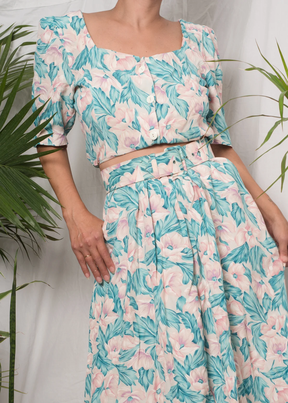A_Part_of_the_rest_vintage_sustainable_style_1980s_pastel_midi_crop_top_combo_dress_003.jpg