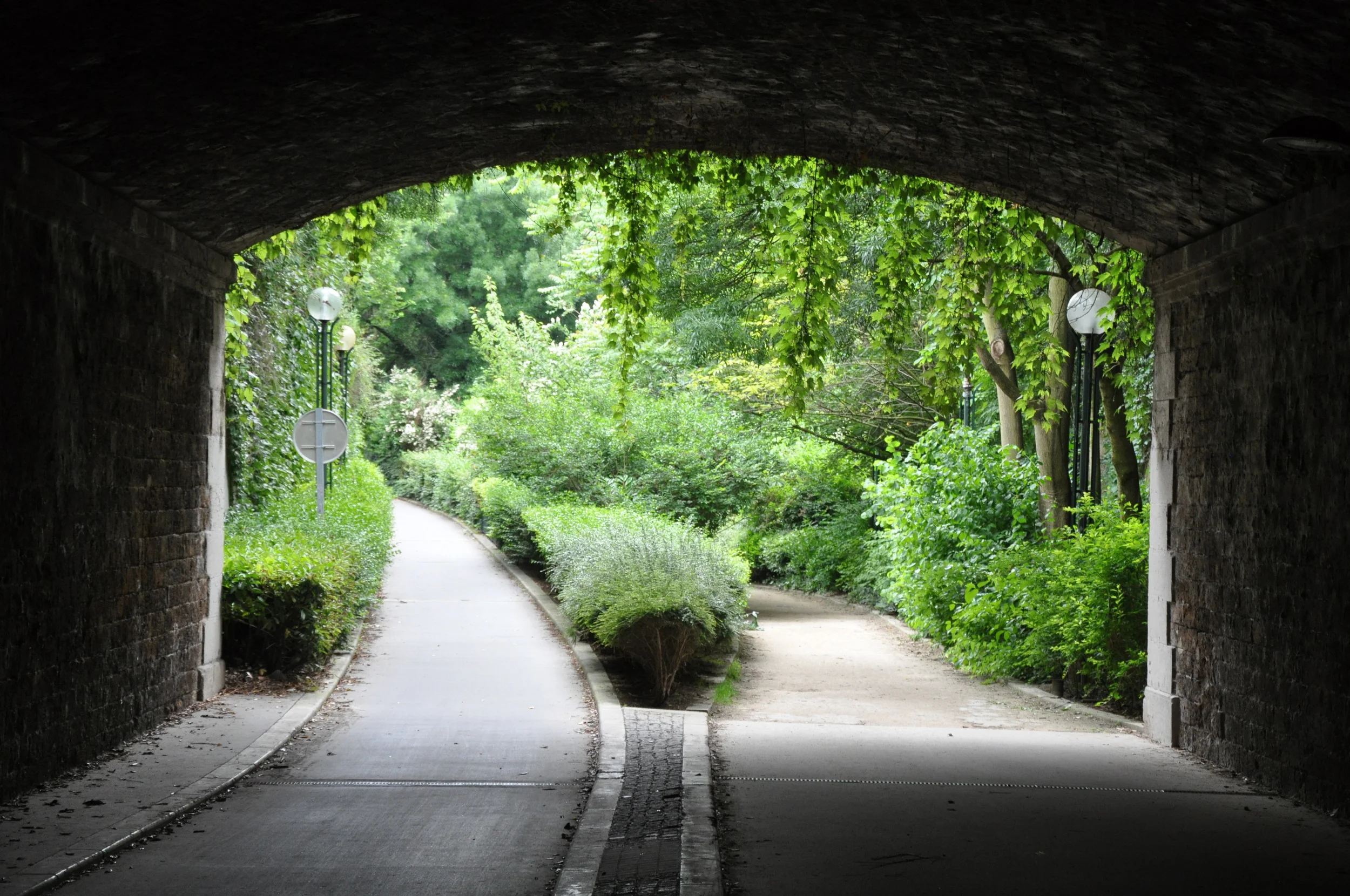   The Promenade Plantée:  Mapping of Contrapuntal Urban Intervention  To view project abstract:  CLICK HERE  