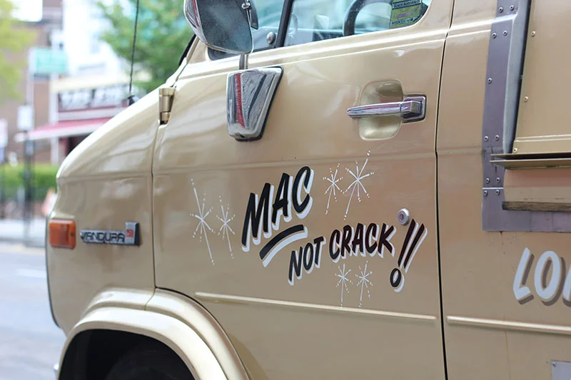 2-anna-maes-mac-n-cheese-mac-not-crck-sign-painting-branding-truck-casual-lettering.jpg