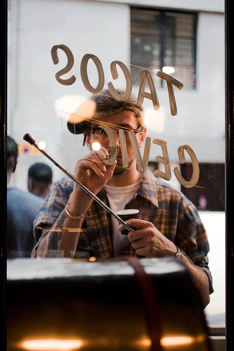 2.handlettering-Breddos-tacos-soho-sign-painting-branding-logo-windows-fascia-lettering-hand-painted-design0376.jpg