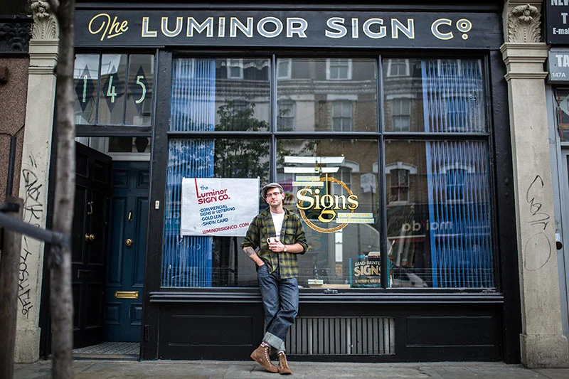 ged-palmer-luminor-sign-co-fascia-shop-front-sign-shop-leaf-window-sign-painting.jpg