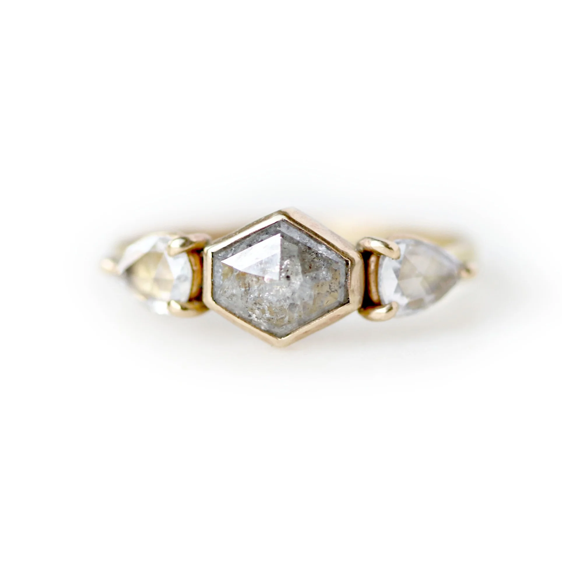 0.94_ct_triple+_diamond_ring.jpg