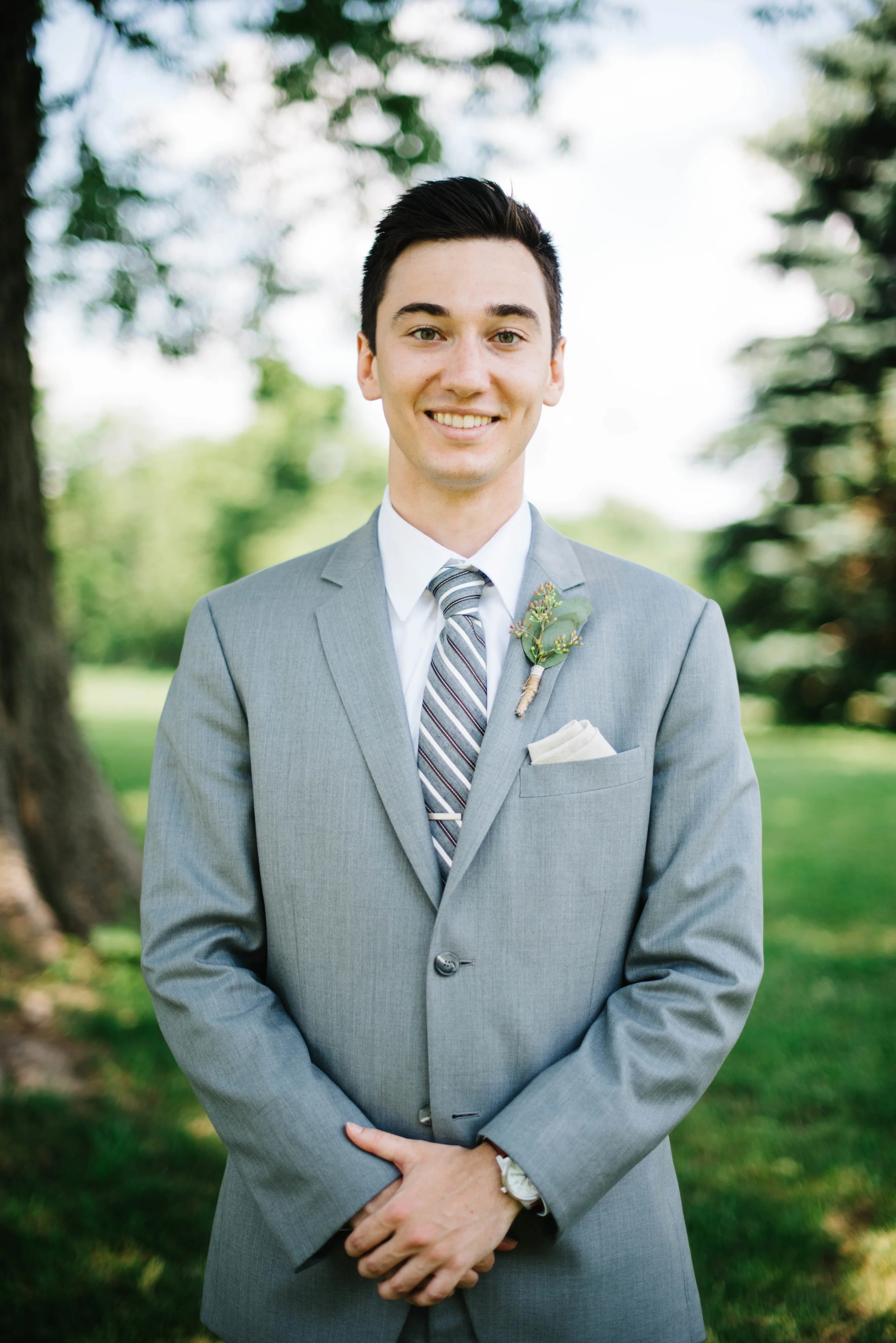 Barn at Kennedy Farms Green and Pink Wedding | Erika Aileen Photography