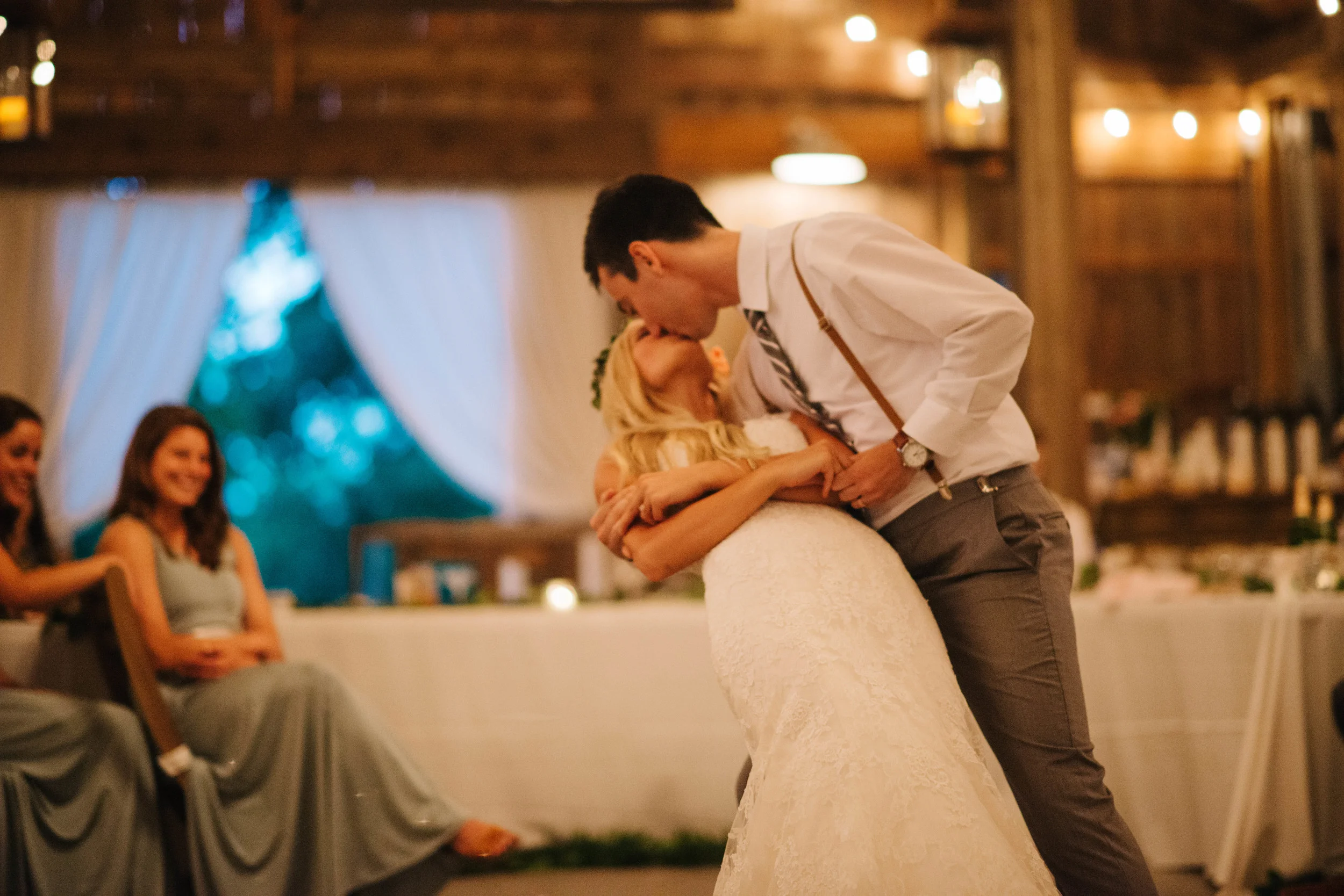Barn at Kennedy Farms Green and Pink Wedding | Erika Aileen Photography