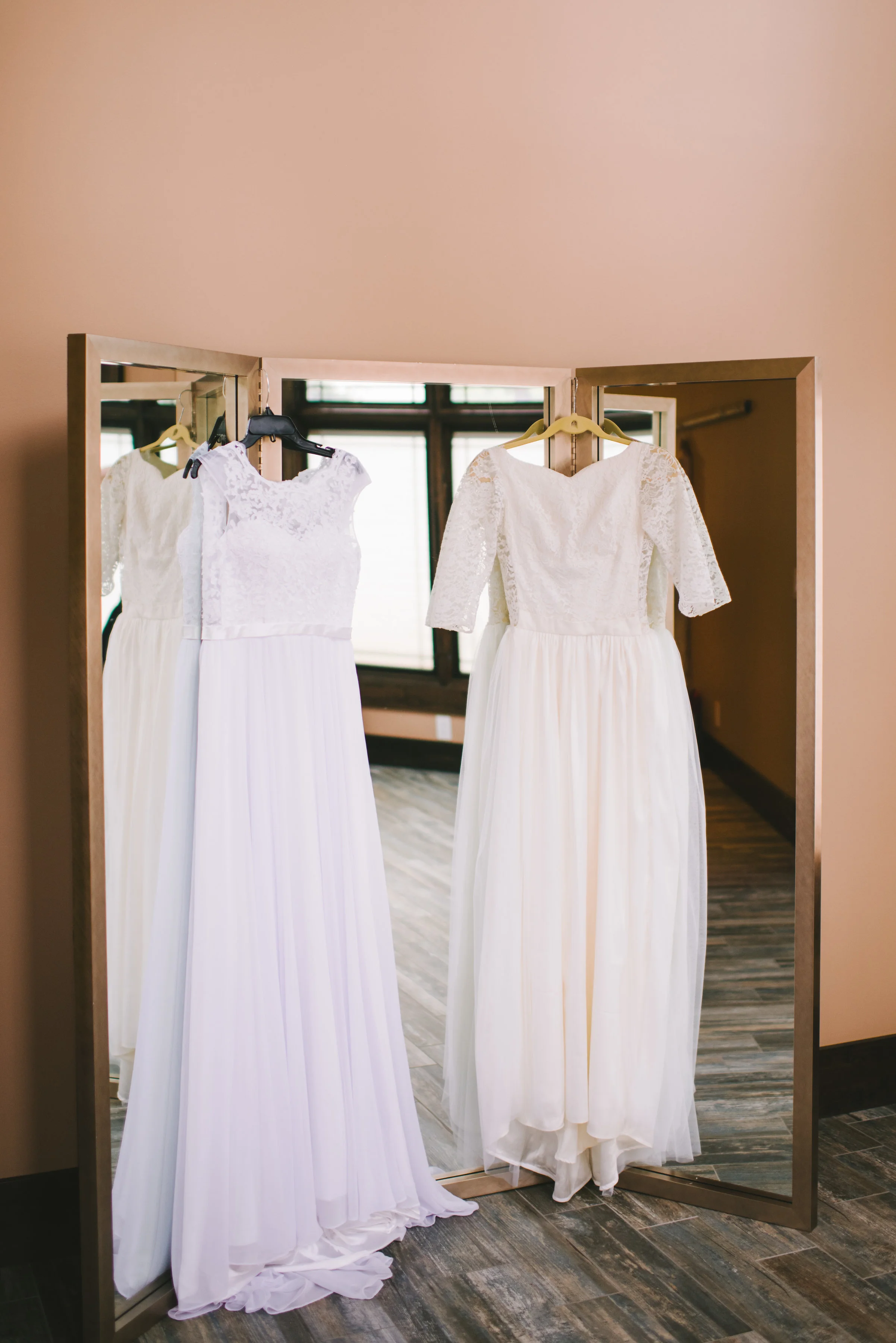 Sandy Pines Wedding Demotte Indiana Erika Aileen Photography