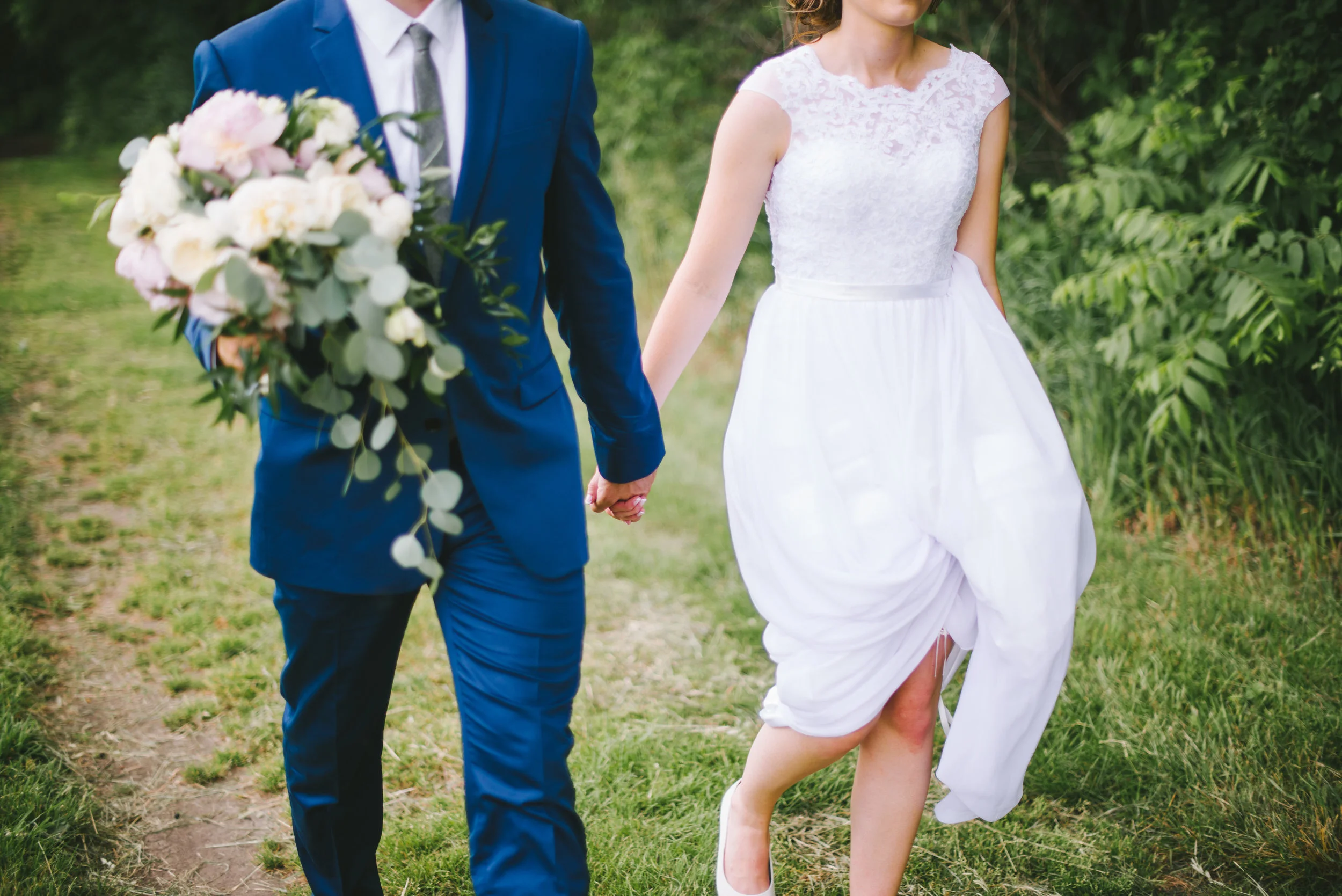 Sandy Pines Wedding Demotte Indiana Erika Aileen Photography