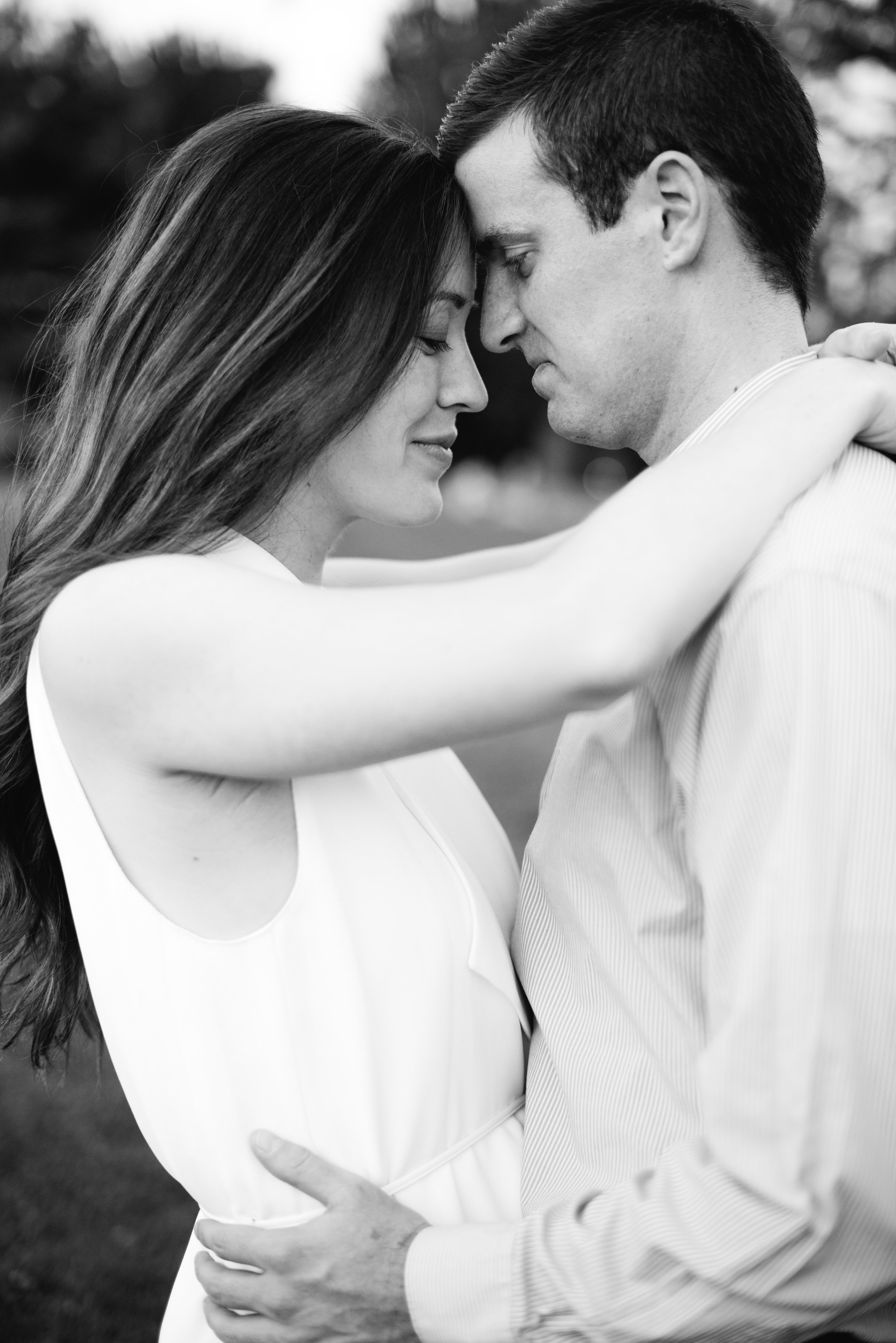 Lockerbie Square Engagement Session Indianapolis Wedding Photographer Erika Aileen