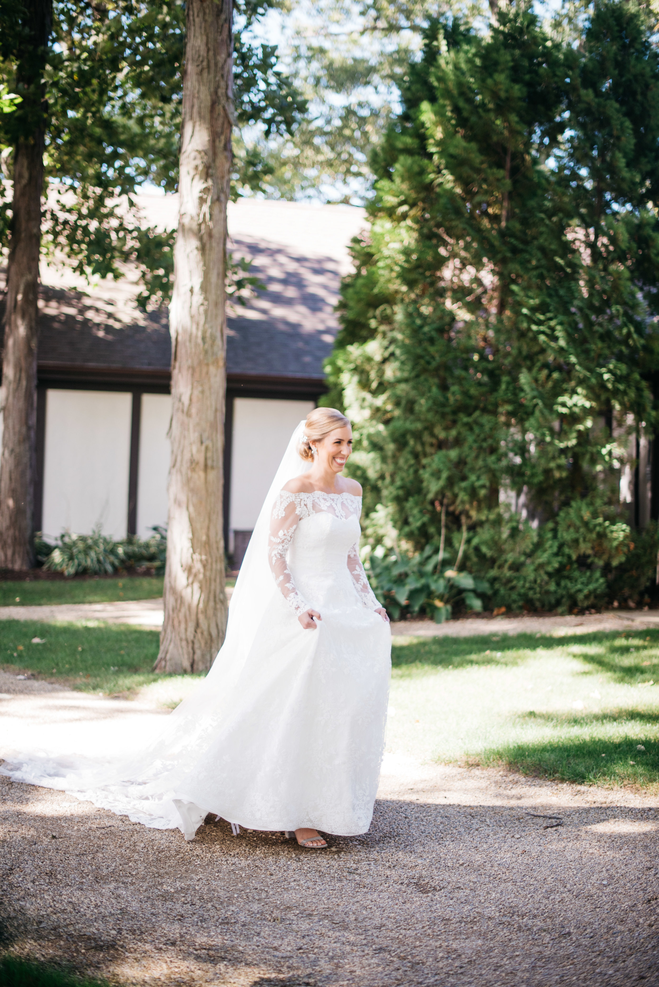 Chikaming Country Club Wedding Union Pier Michigan Wedding Erika Aileen Photography Michigan Wedding Photographer