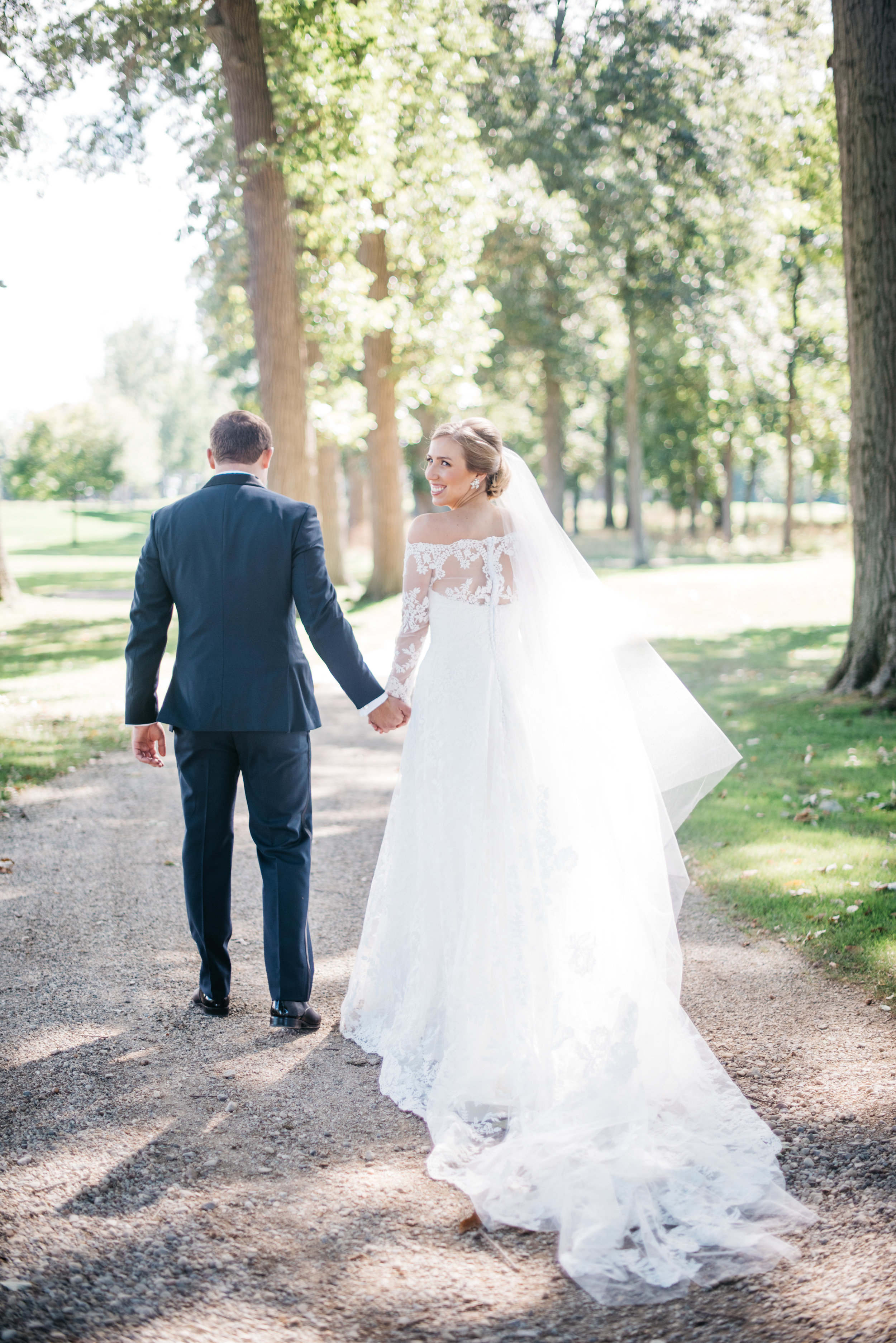 Chikaming Country Club Wedding Union Pier Michigan Wedding Erika Aileen Photography Michigan Wedding Photographer